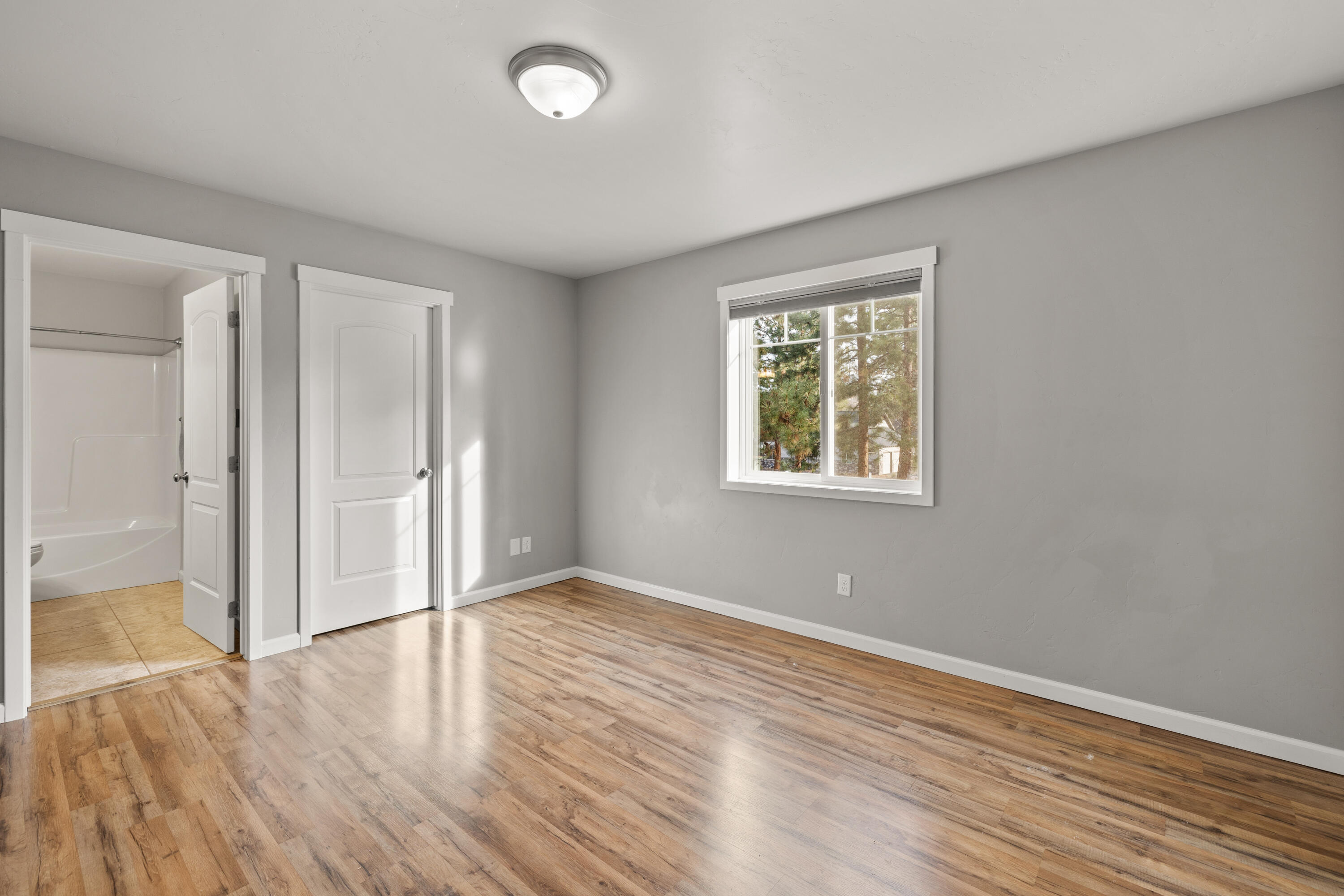 972 E Timber Pine Drive