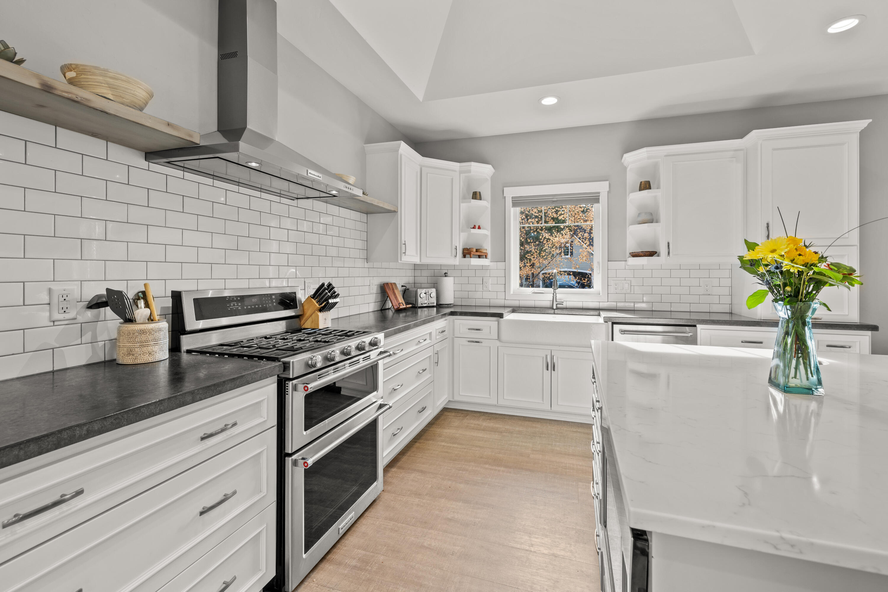 972 E Timber Pine Drive