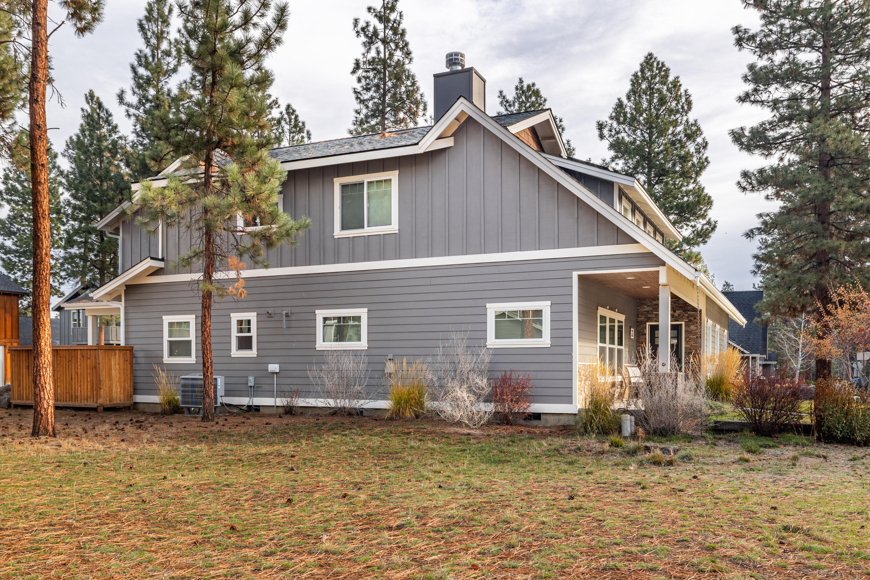 972 E Timber Pine Drive