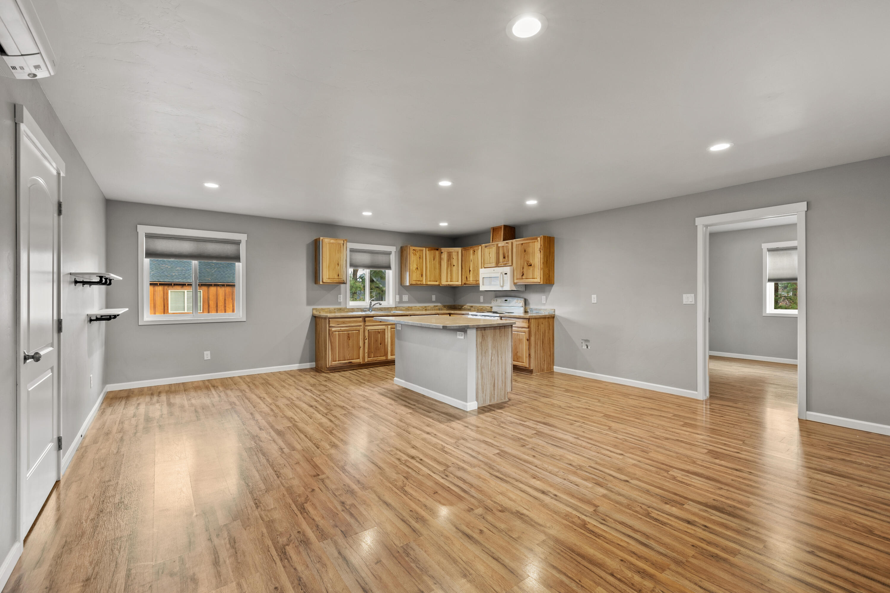 972 E Timber Pine Drive