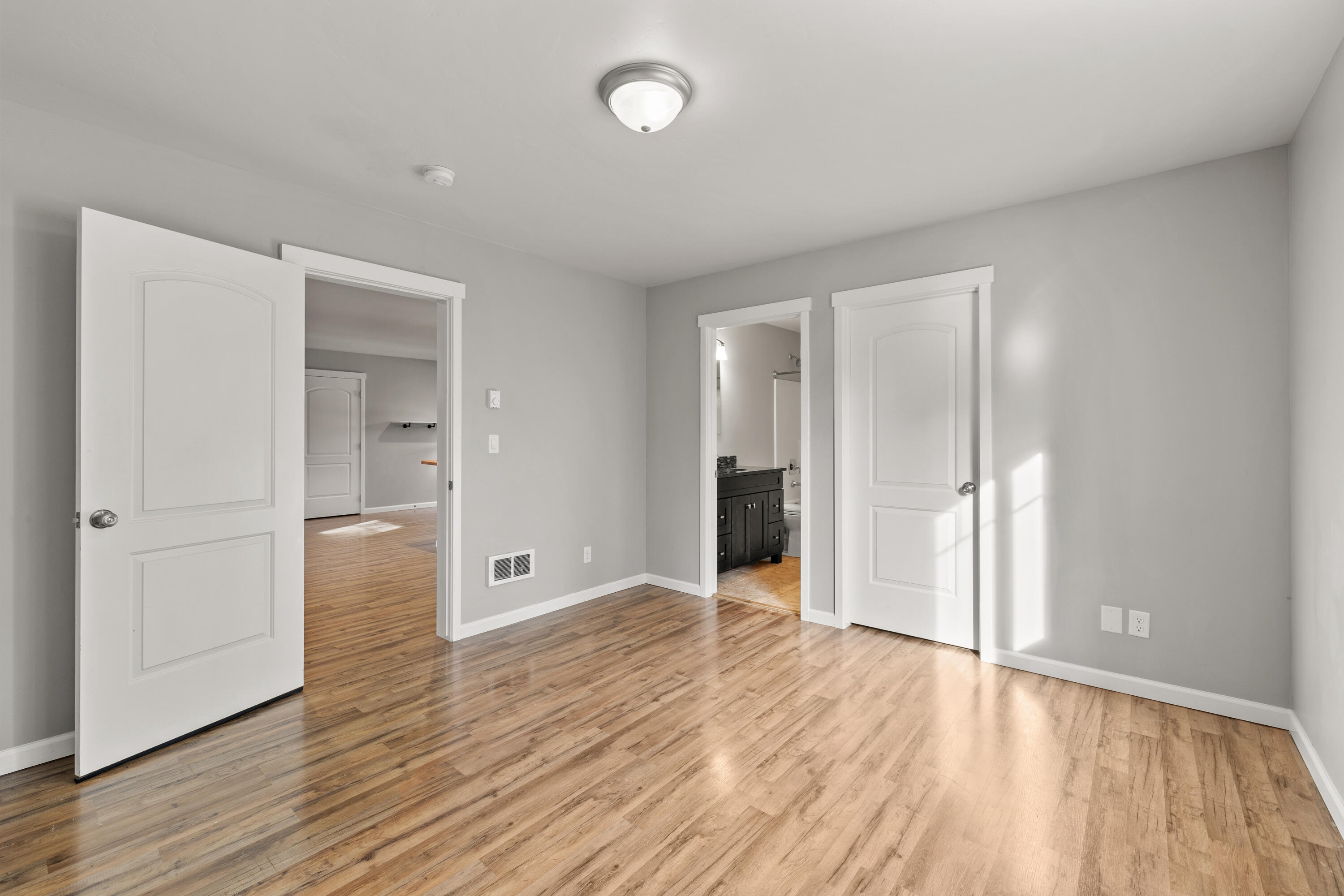 972 E Timber Pine Drive