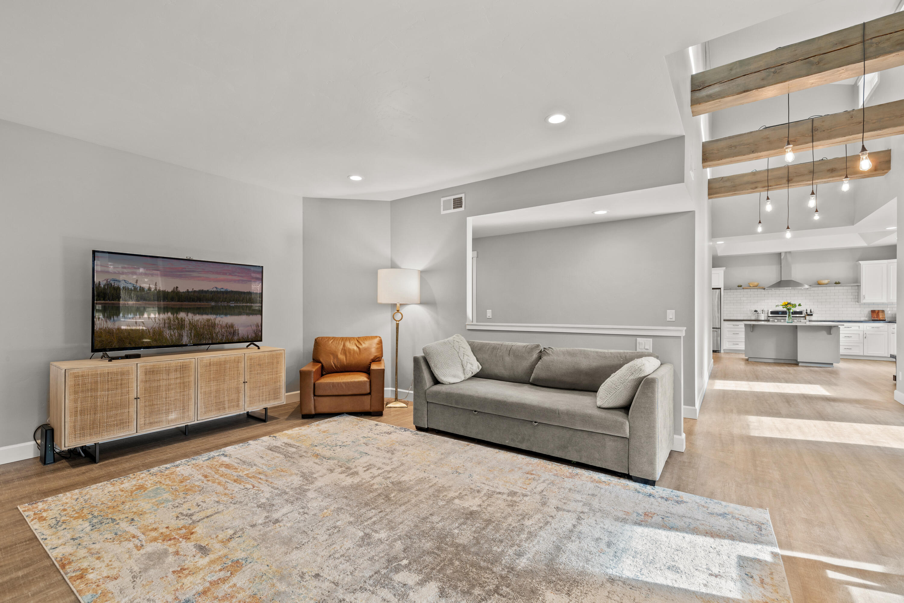 972 E Timber Pine Drive