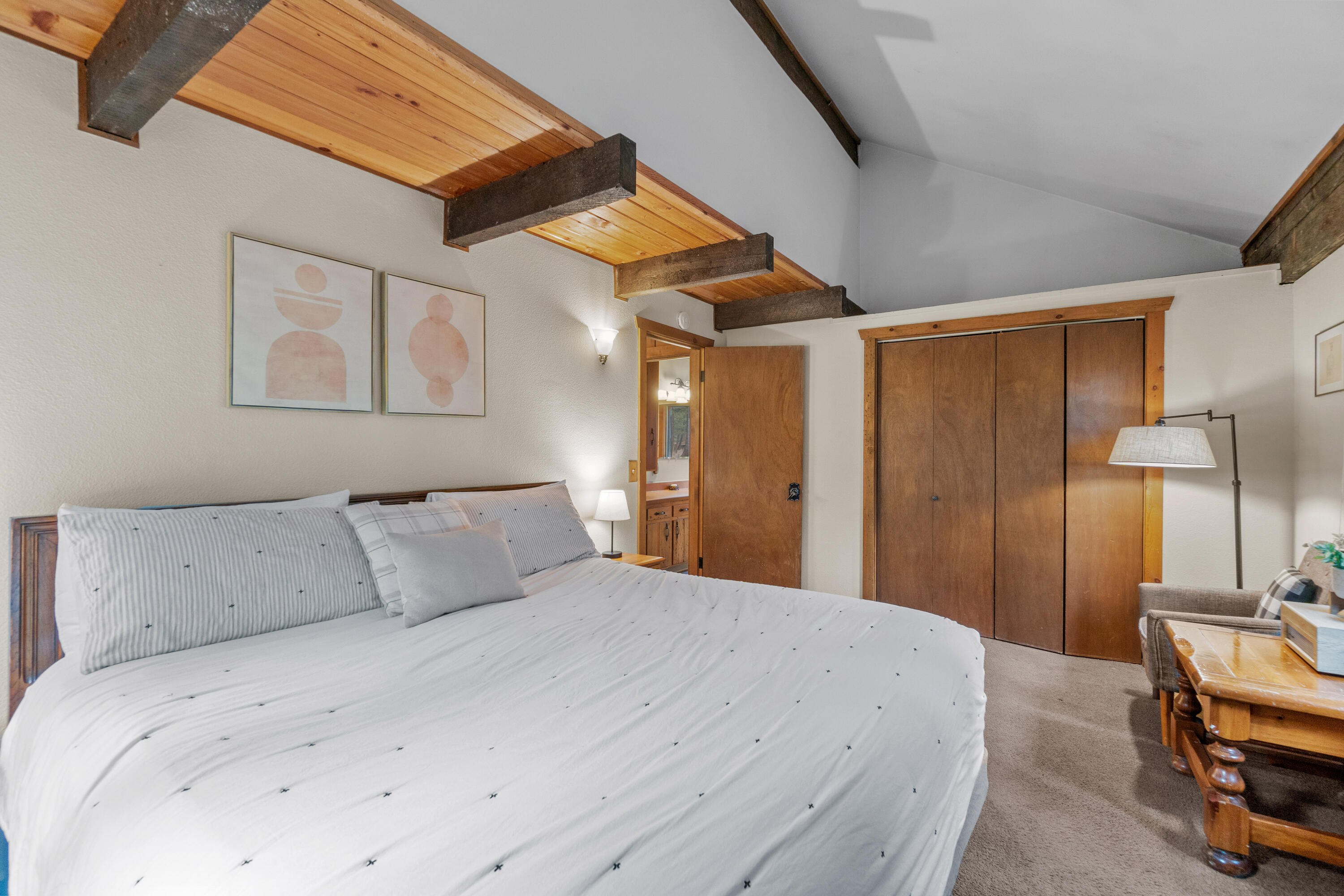 57444 Quartz Mountain Lane