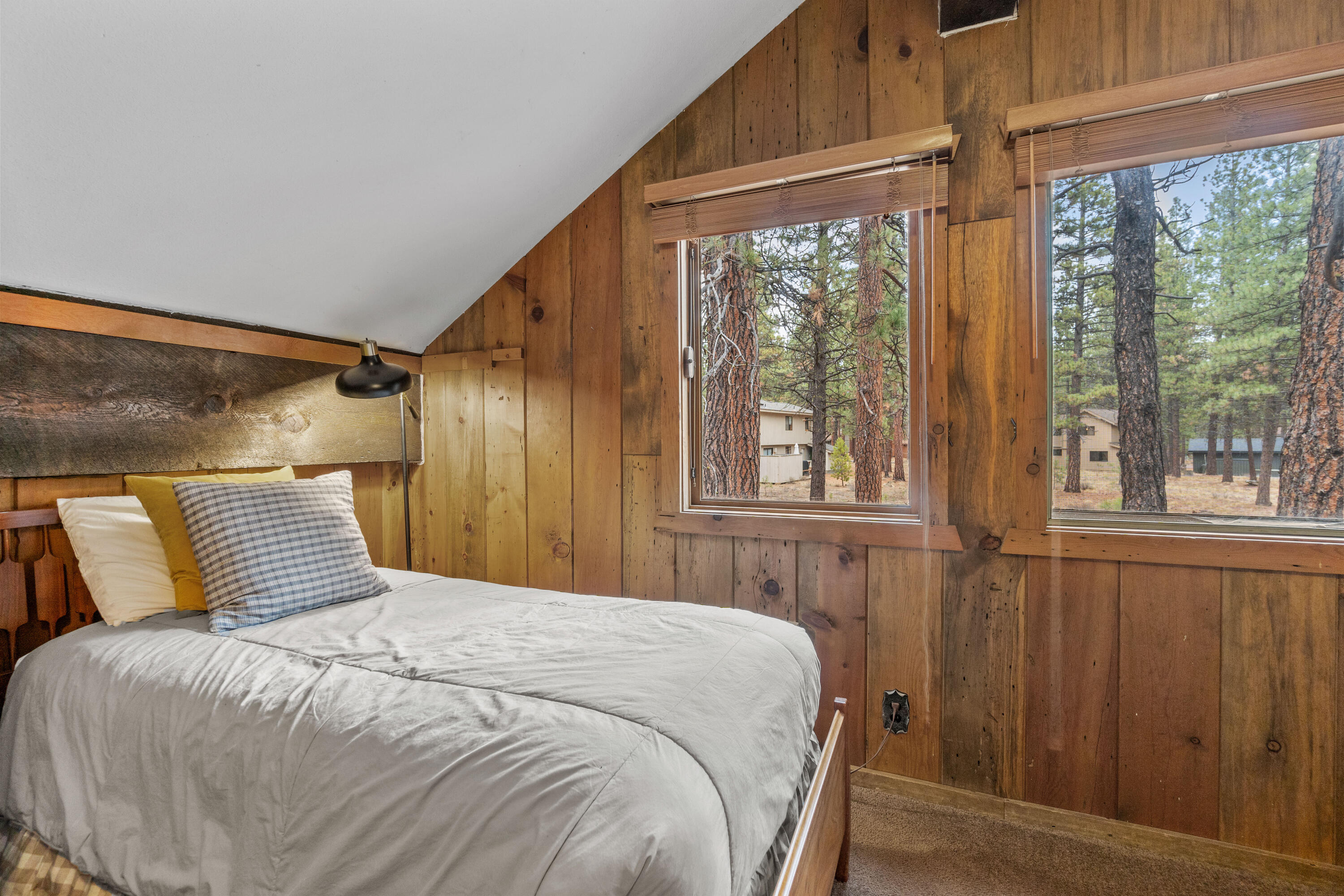 57444 Quartz Mountain Lane