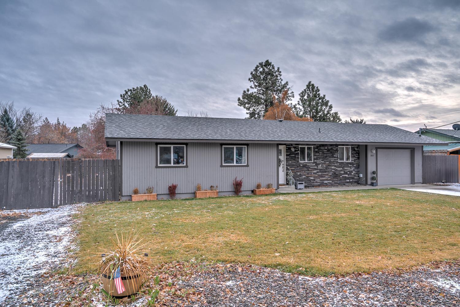 3012 SW 28th Street