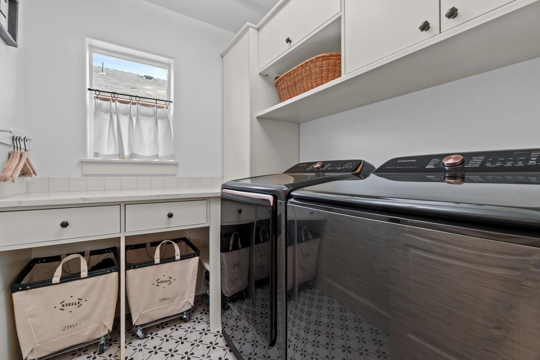 21250 Woodruff Place