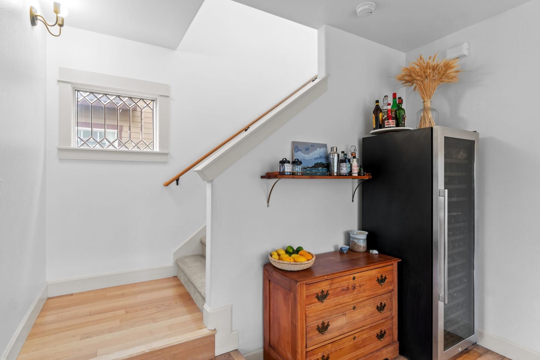 21250 Woodruff Place