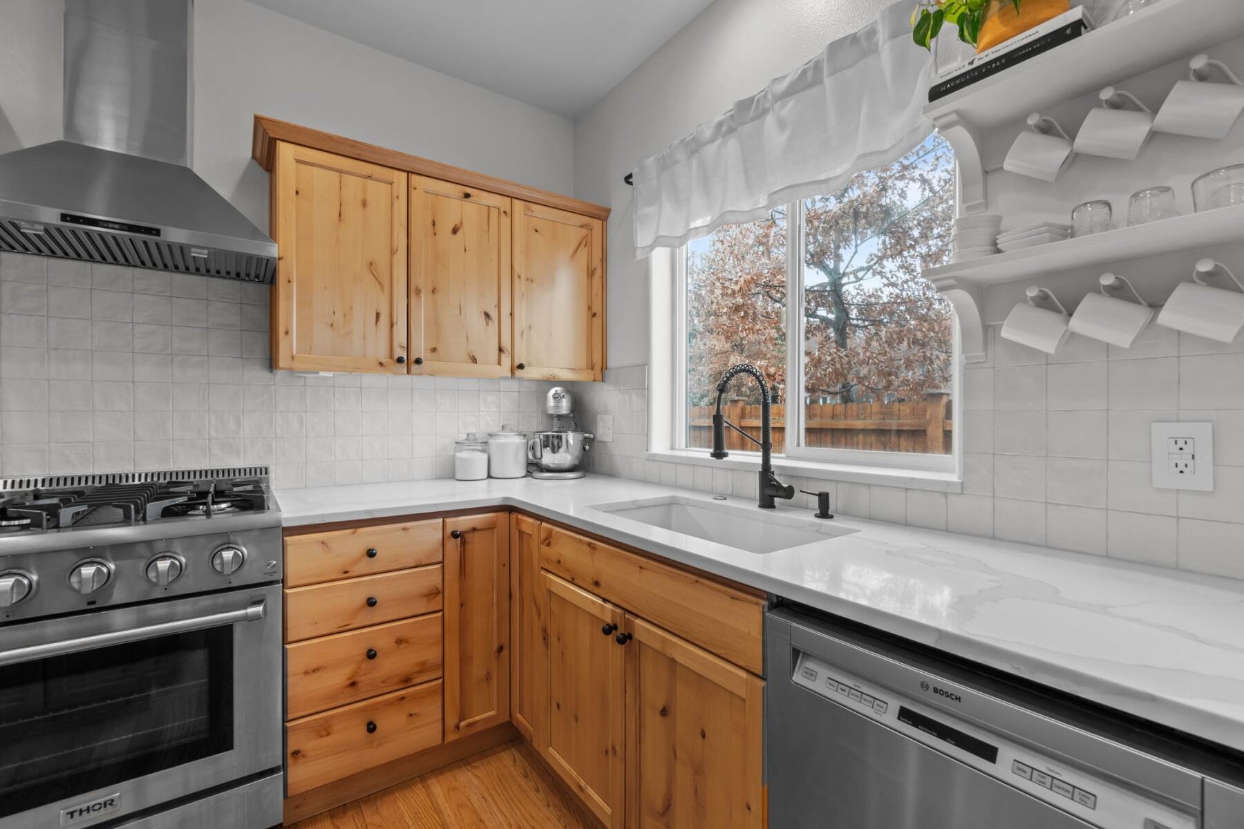 21250 Woodruff Place