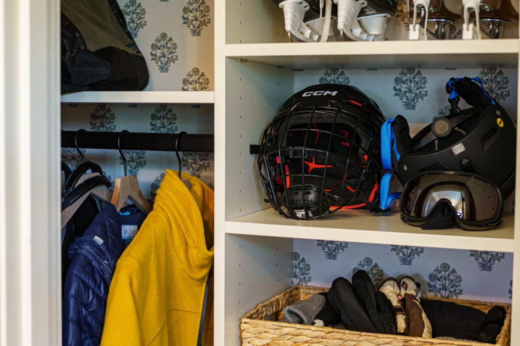 21250 Woodruff Place