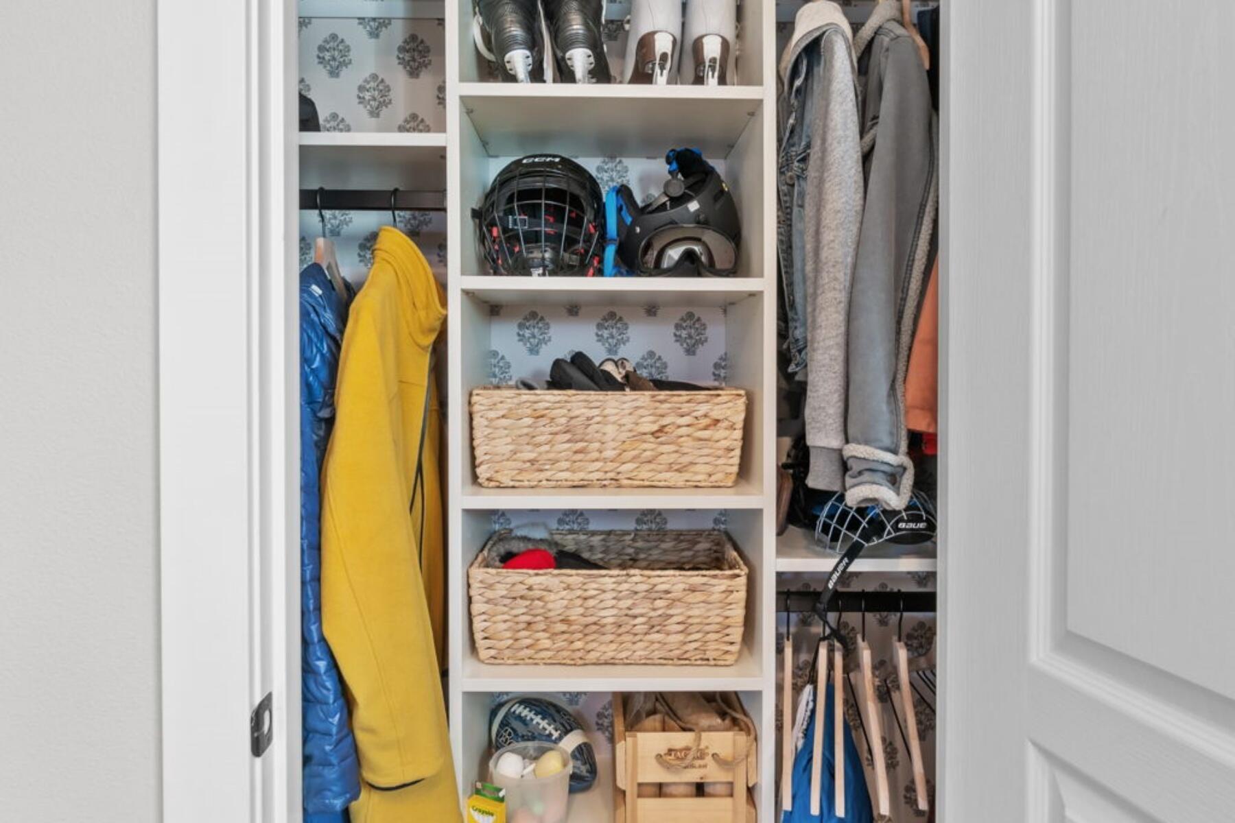 21250 Woodruff Place