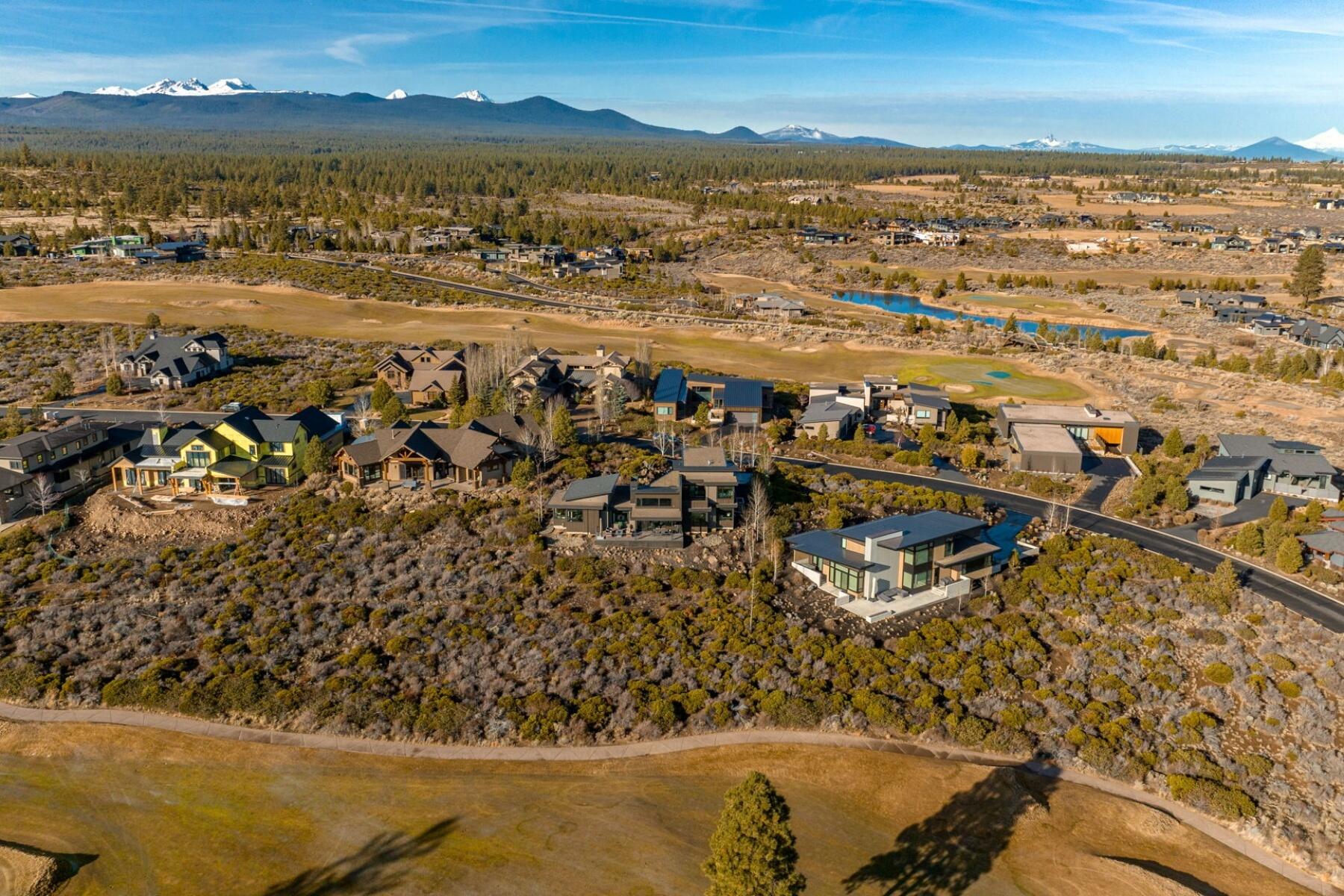 61456 Skene Trail