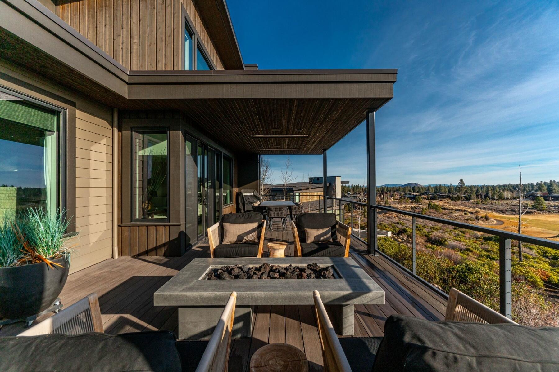 61456 Skene Trail