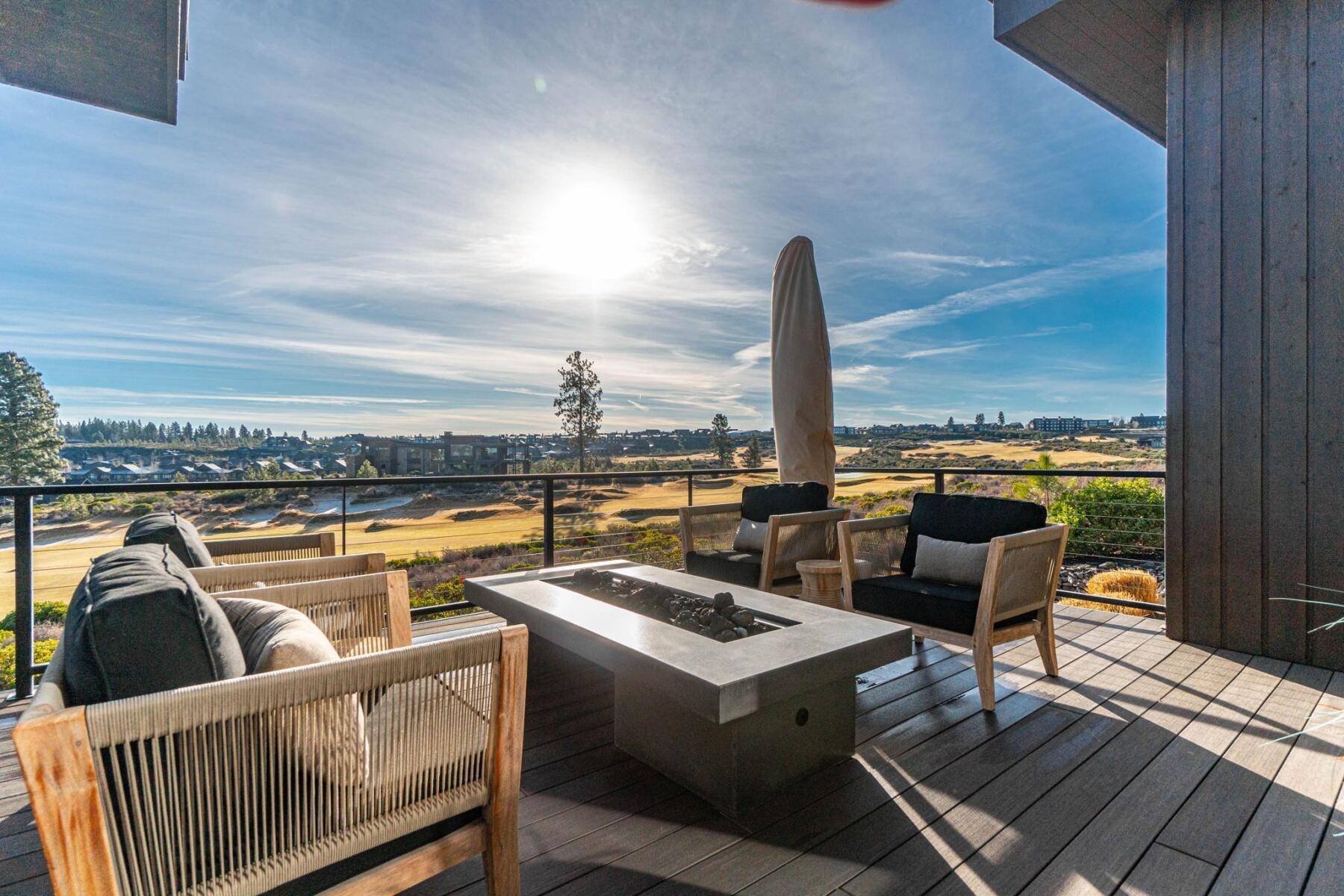 61456 Skene Trail