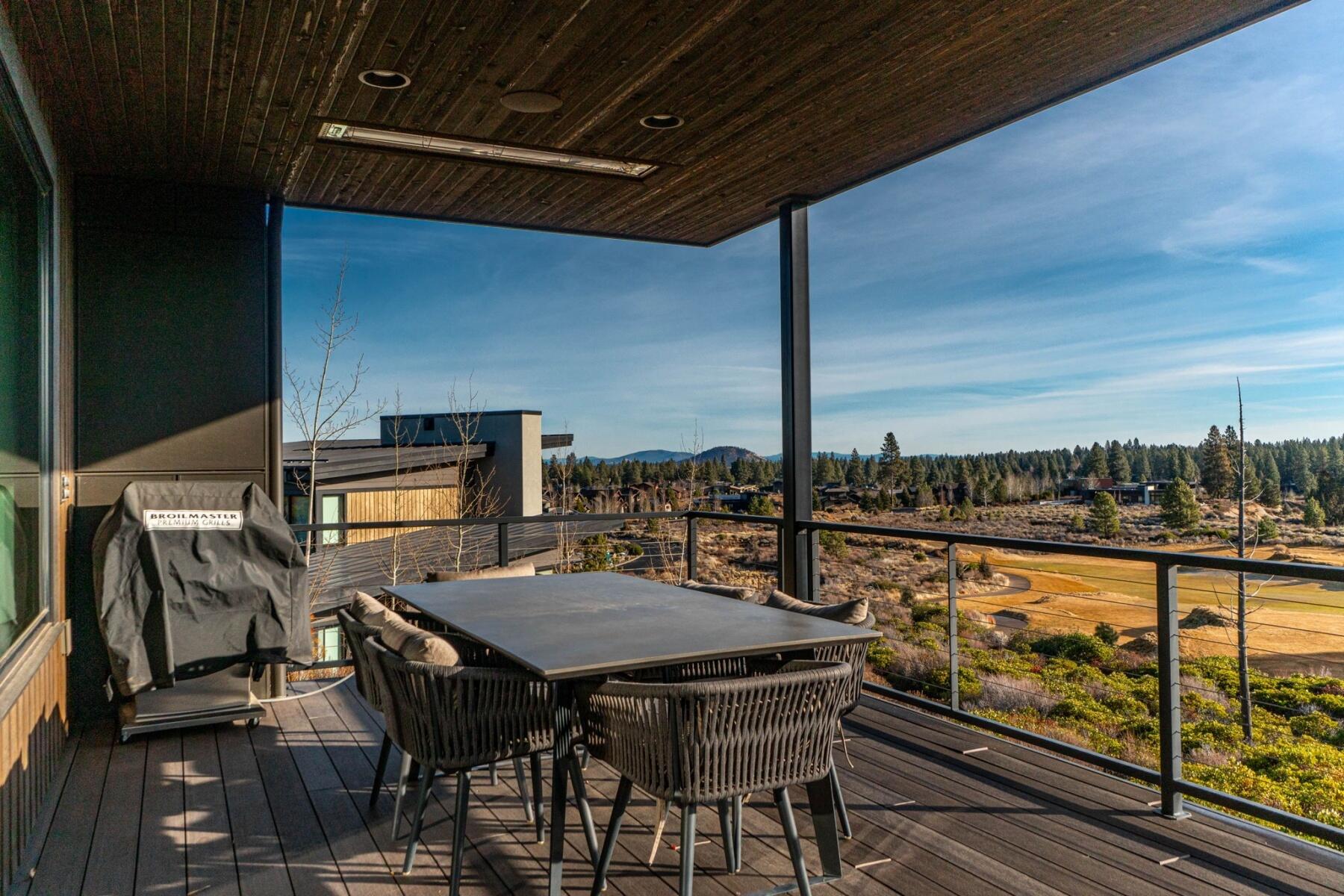 61456 Skene Trail