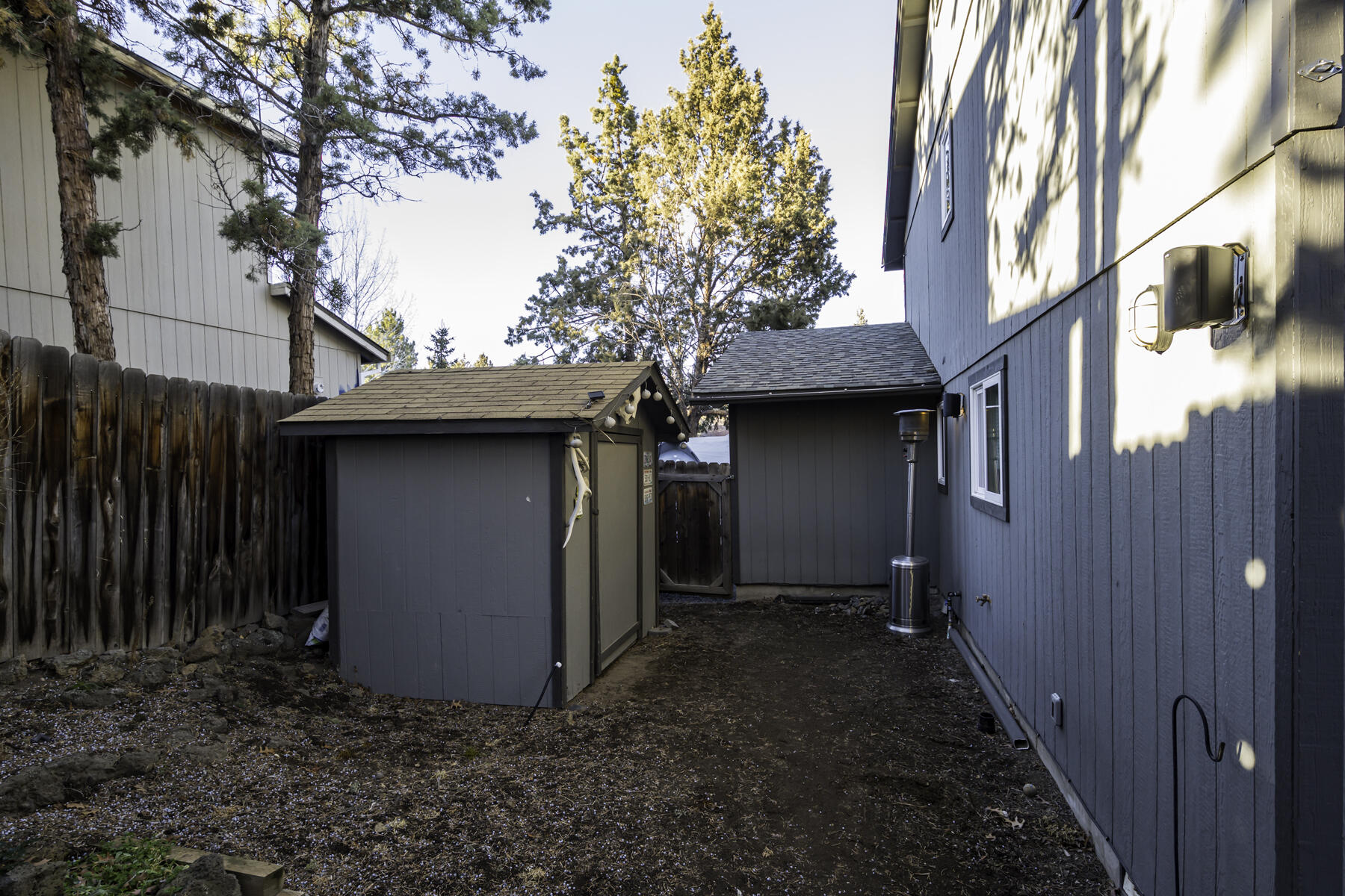 1897 NE Taylor Court