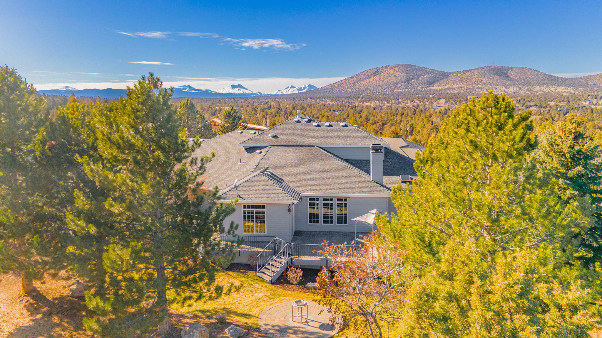2424 Cardinal Court
