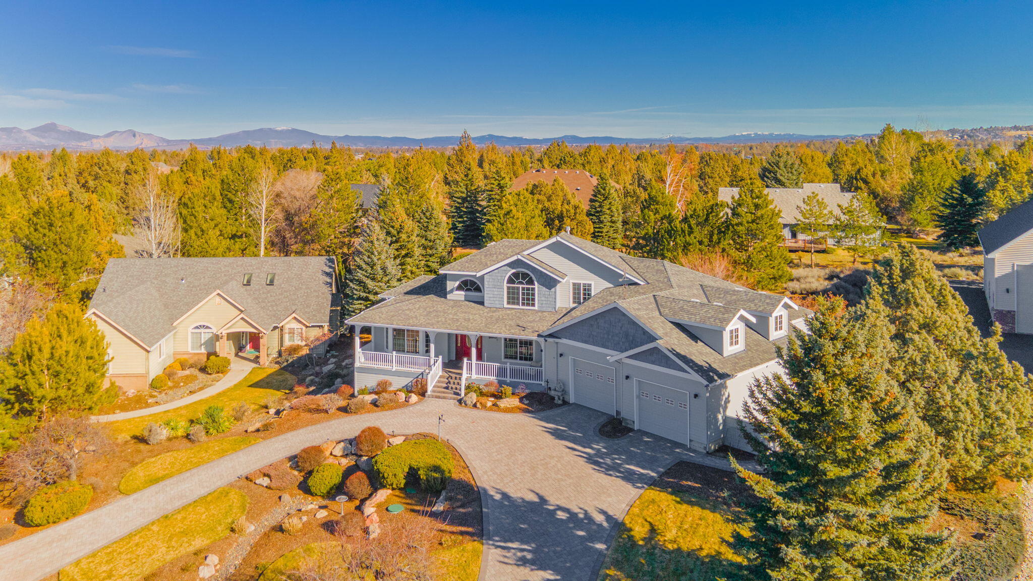 2424 Cardinal Court