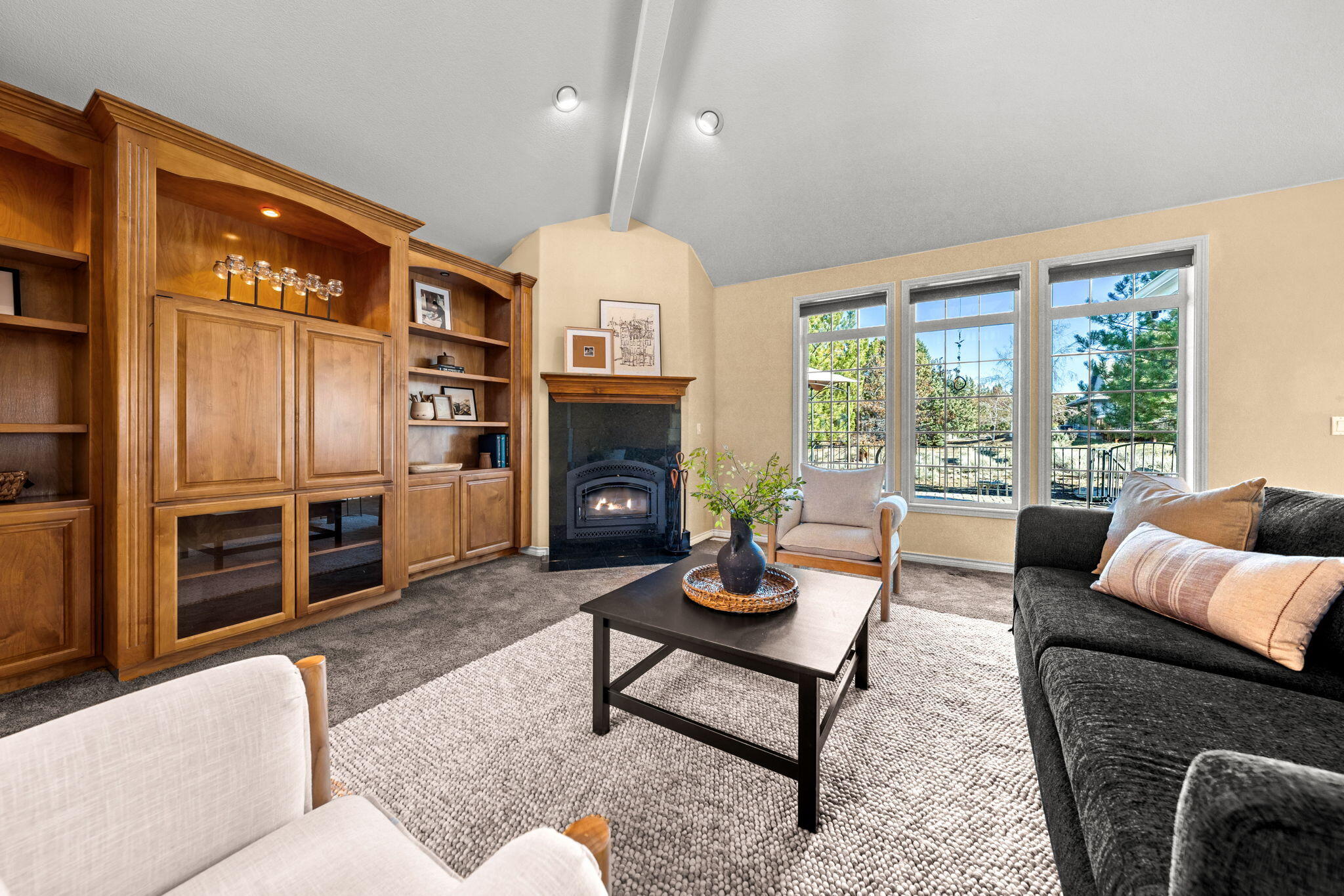 2424 Cardinal Court