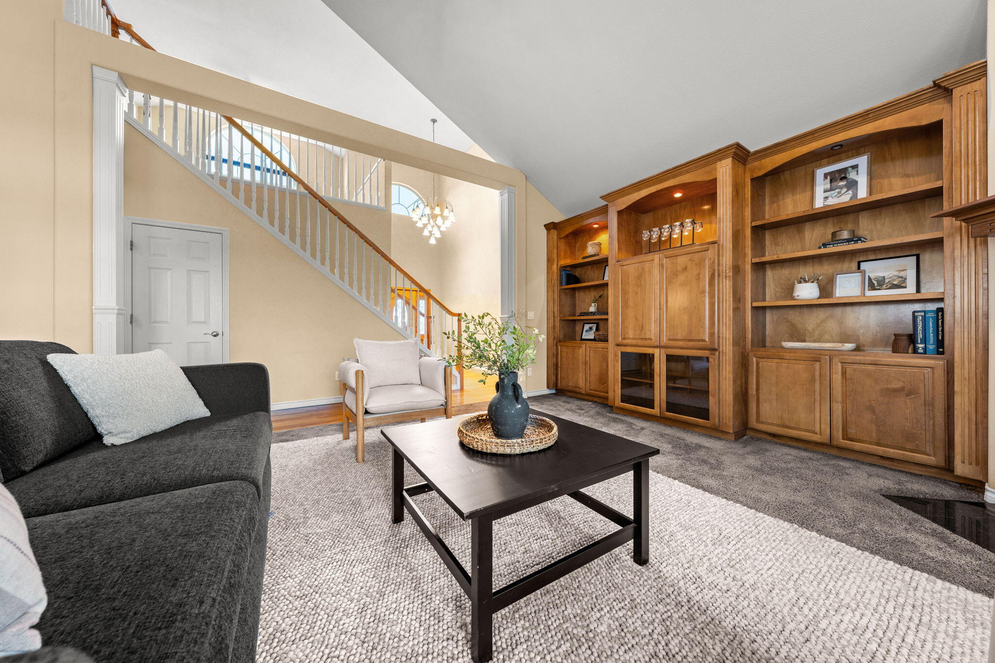 2424 Cardinal Court