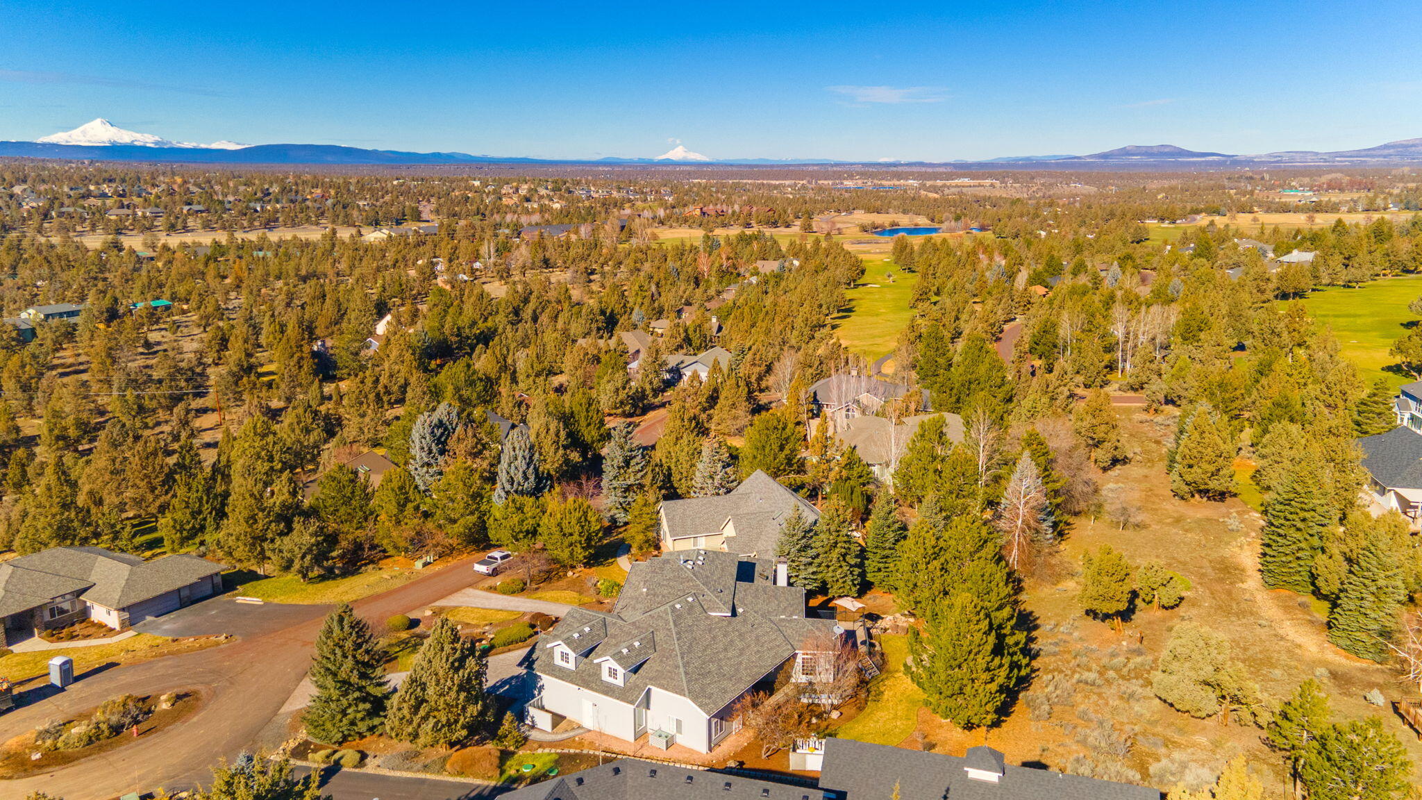 2424 Cardinal Court