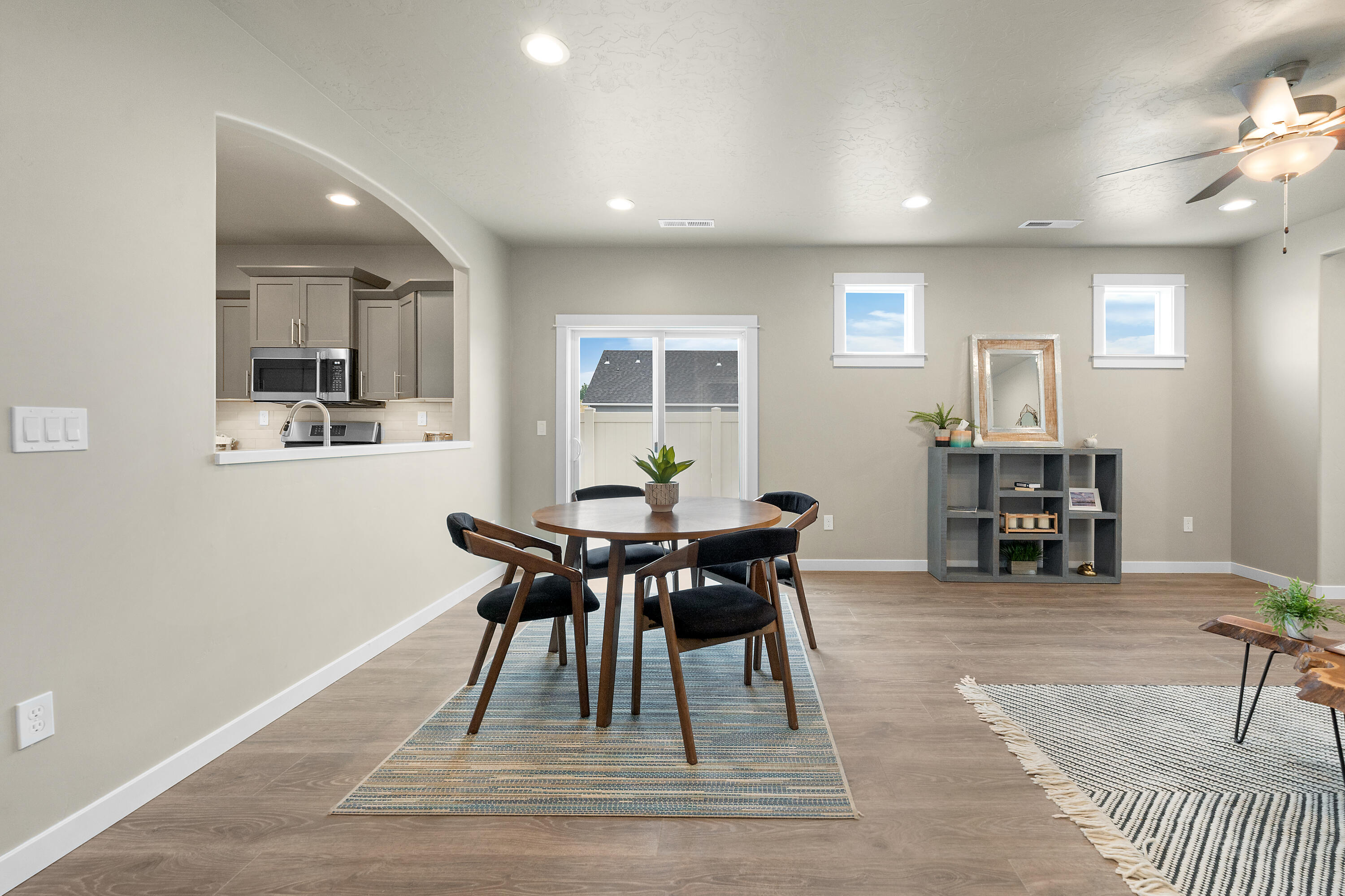 1528 NW Varnish Avenue Unit: 81