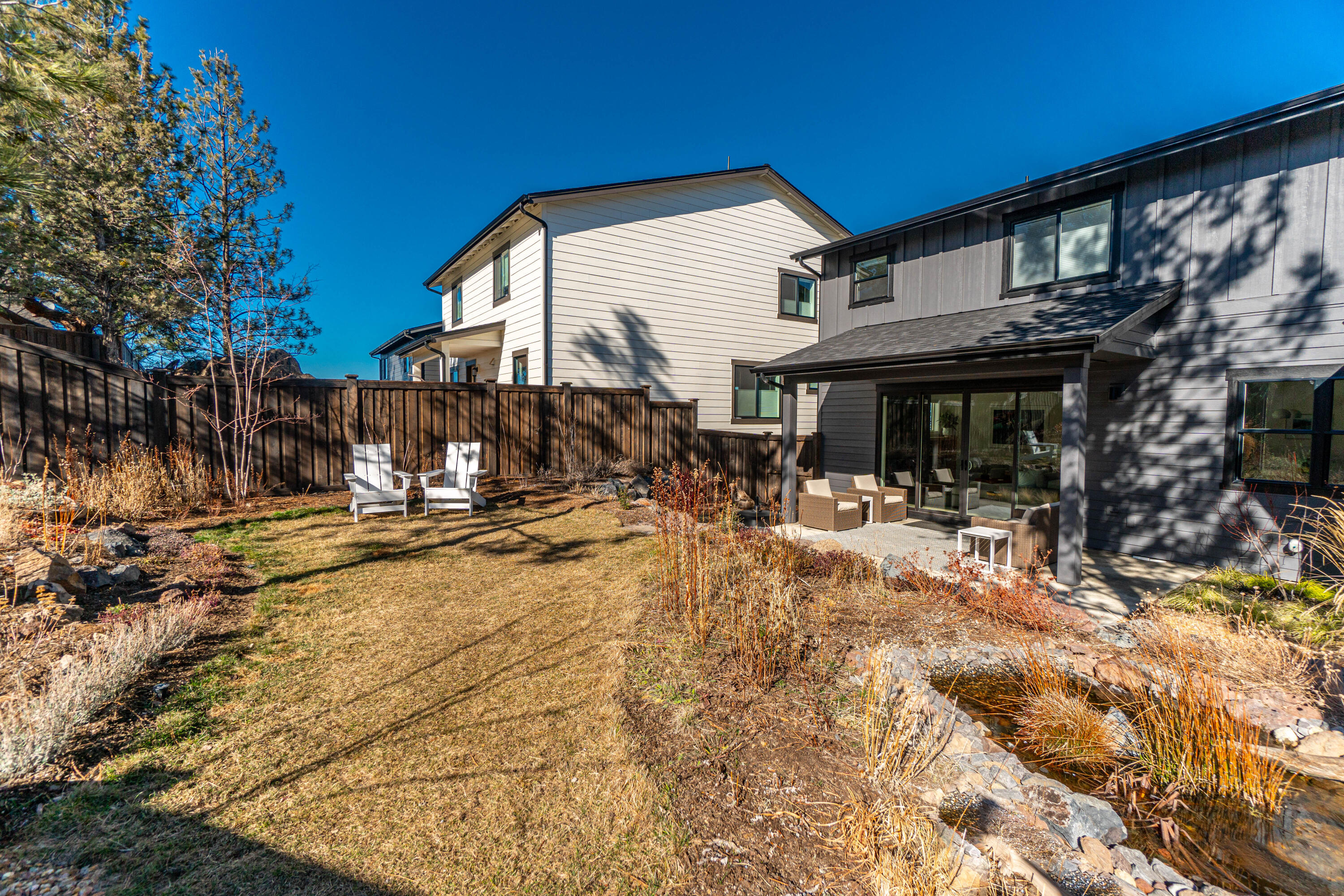 2511 NW Marken Street