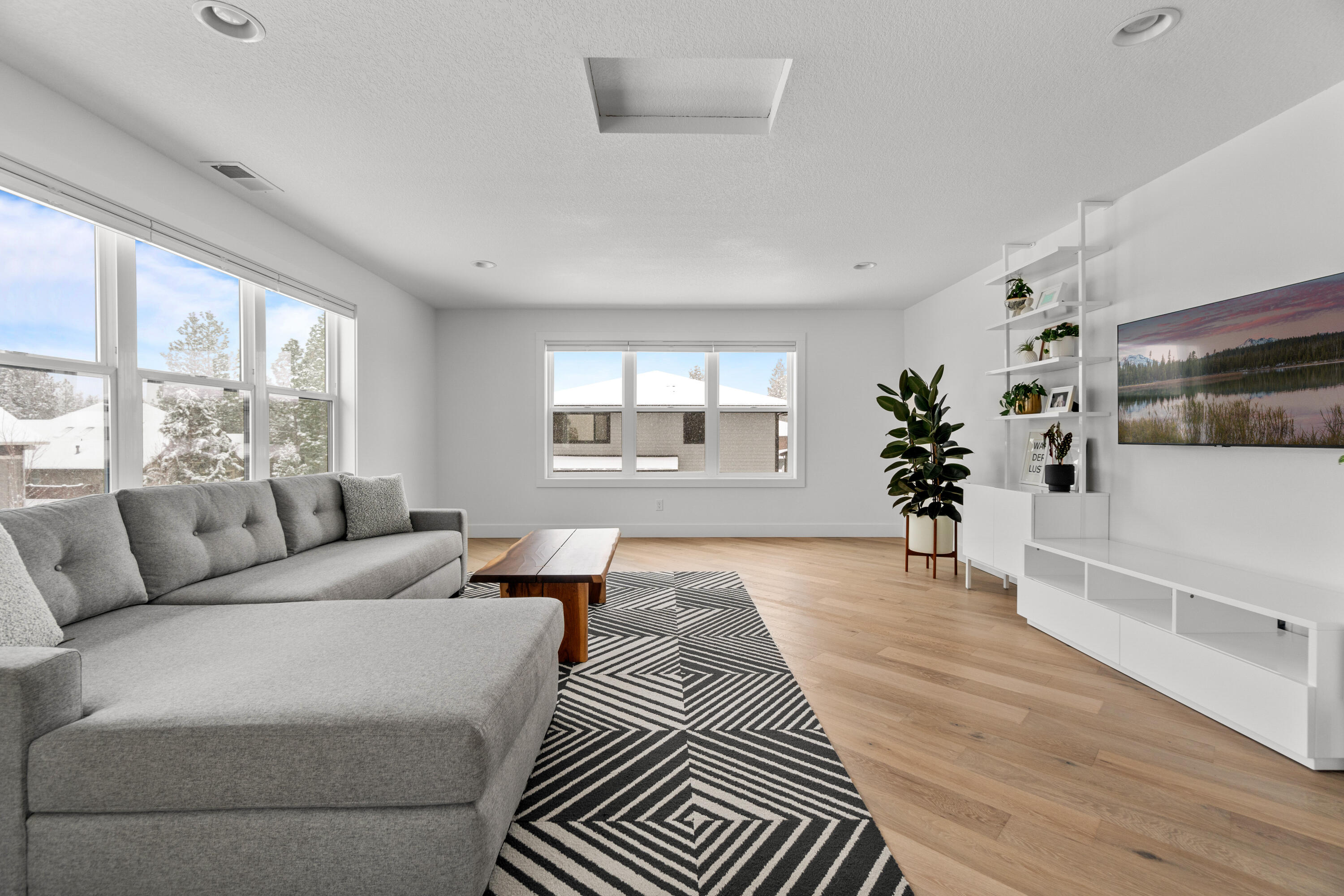 2511 NW Marken Street