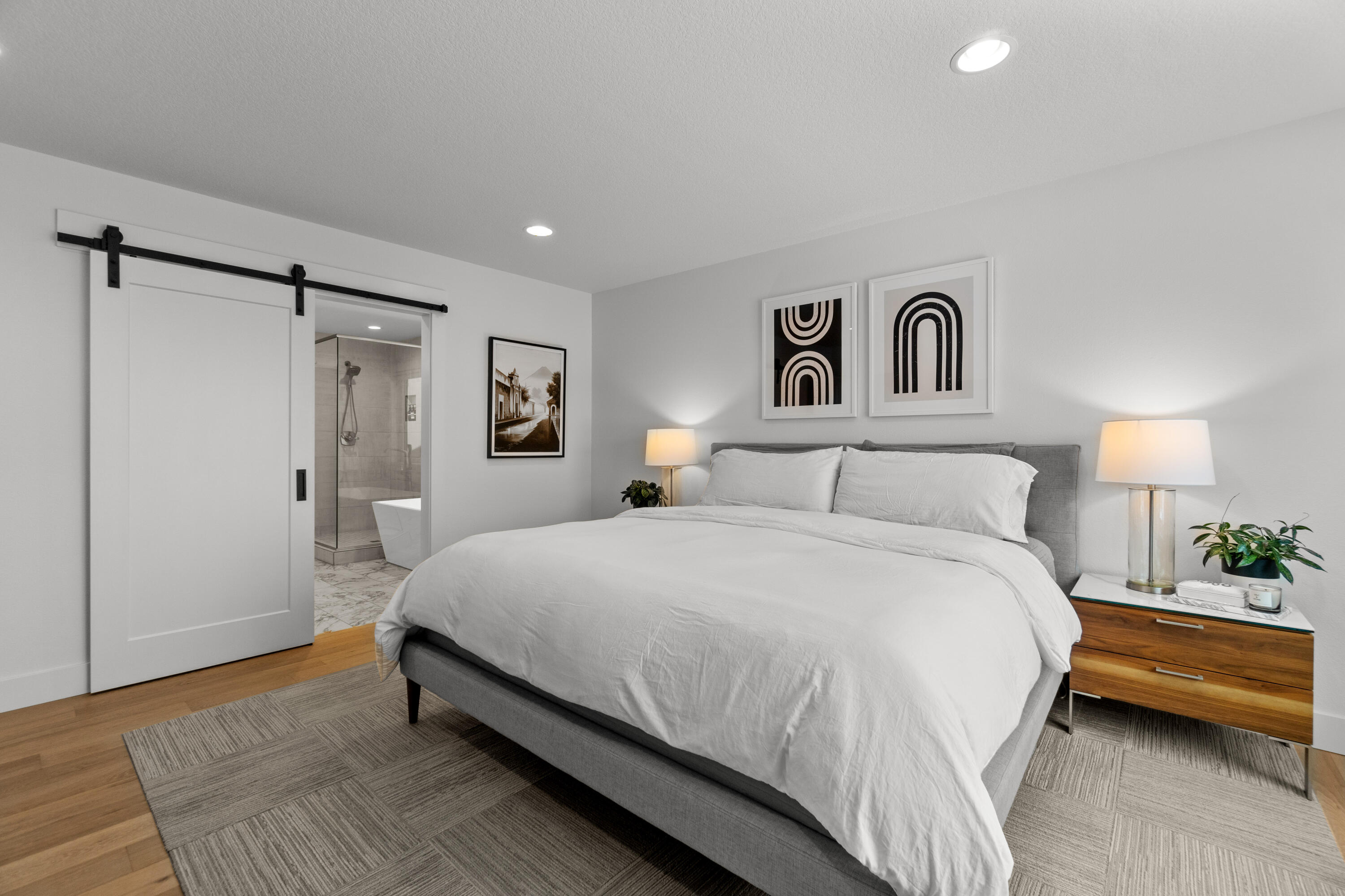 2511 NW Marken Street