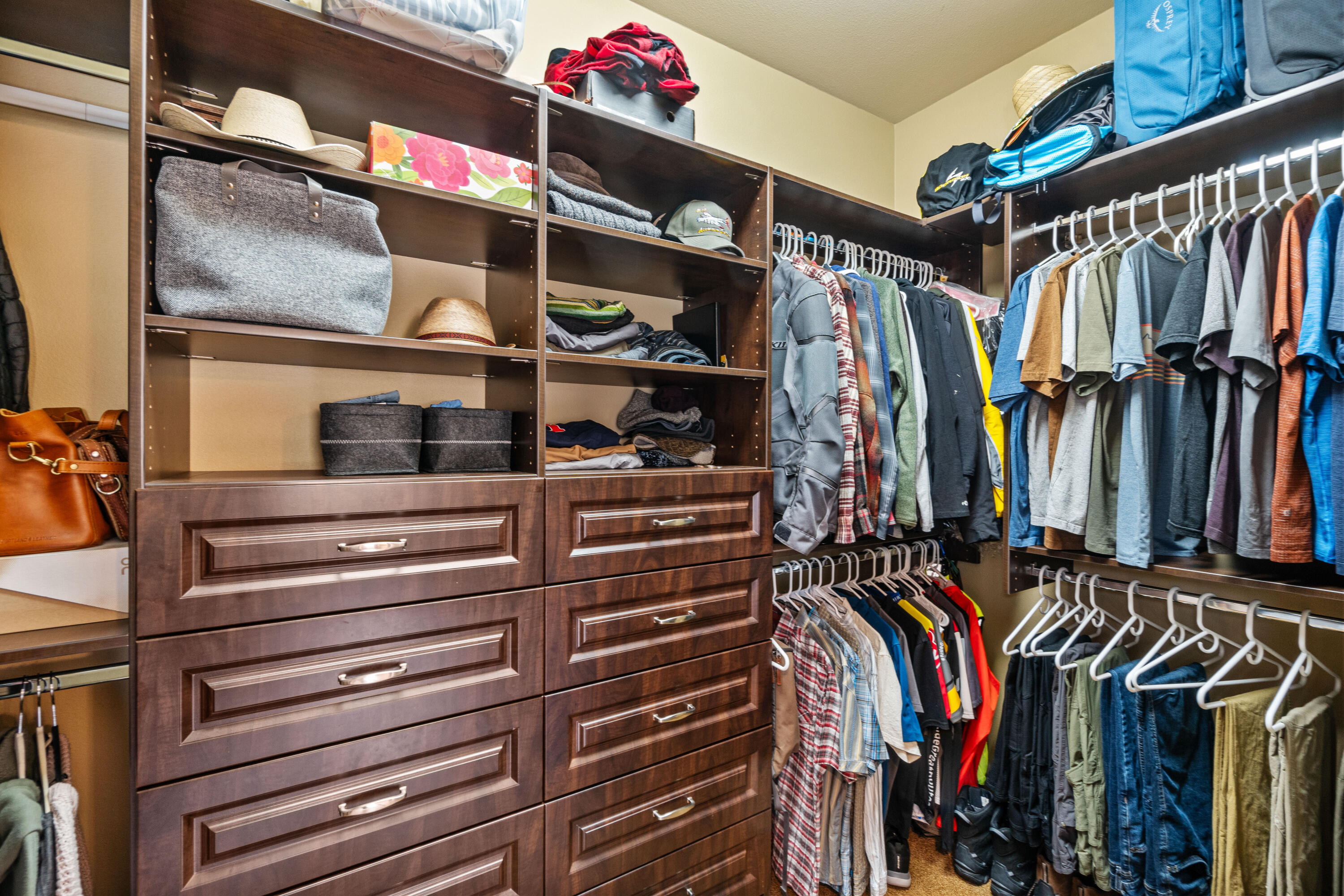 20672 Boulderfield Avenue