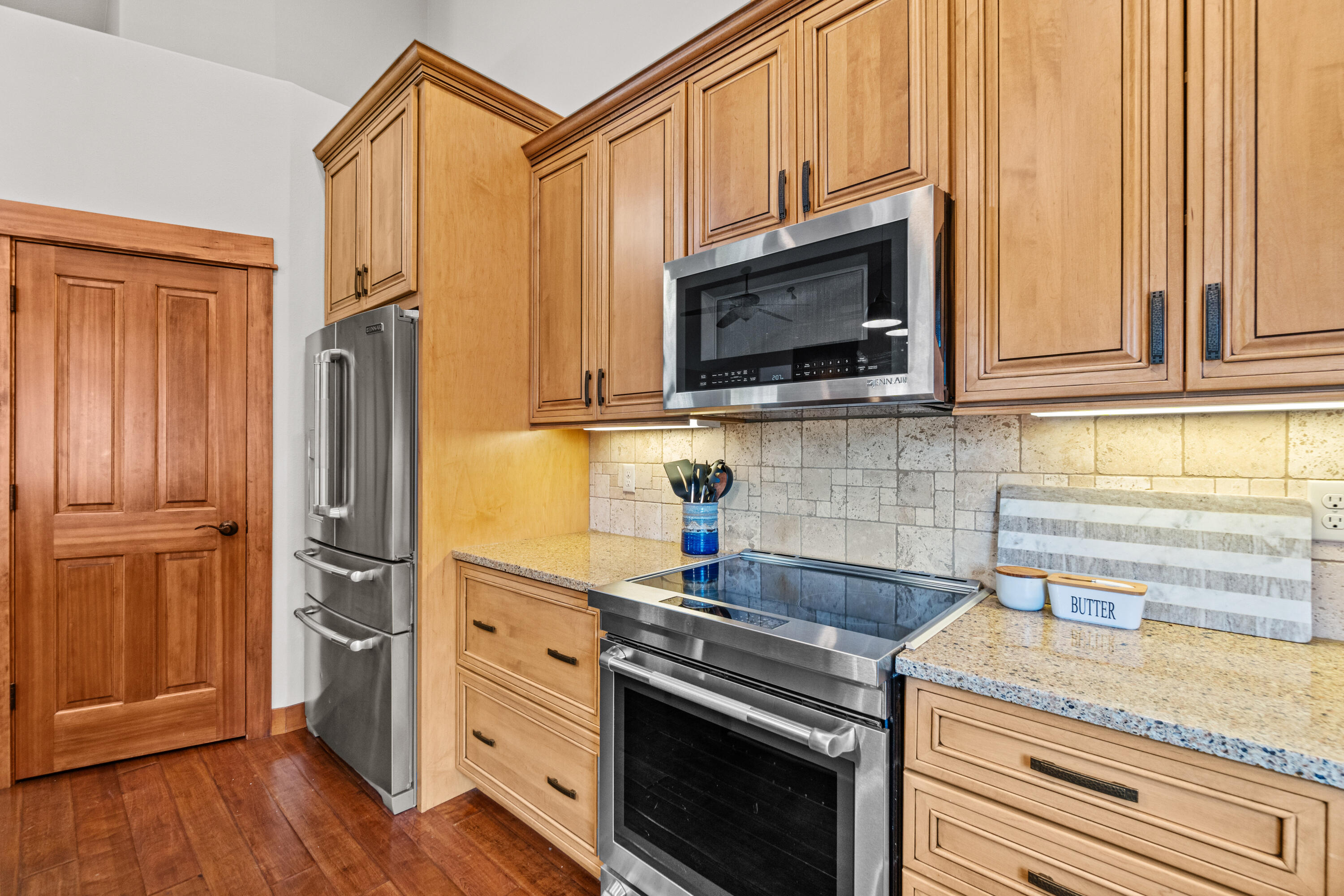 20672 Boulderfield Avenue