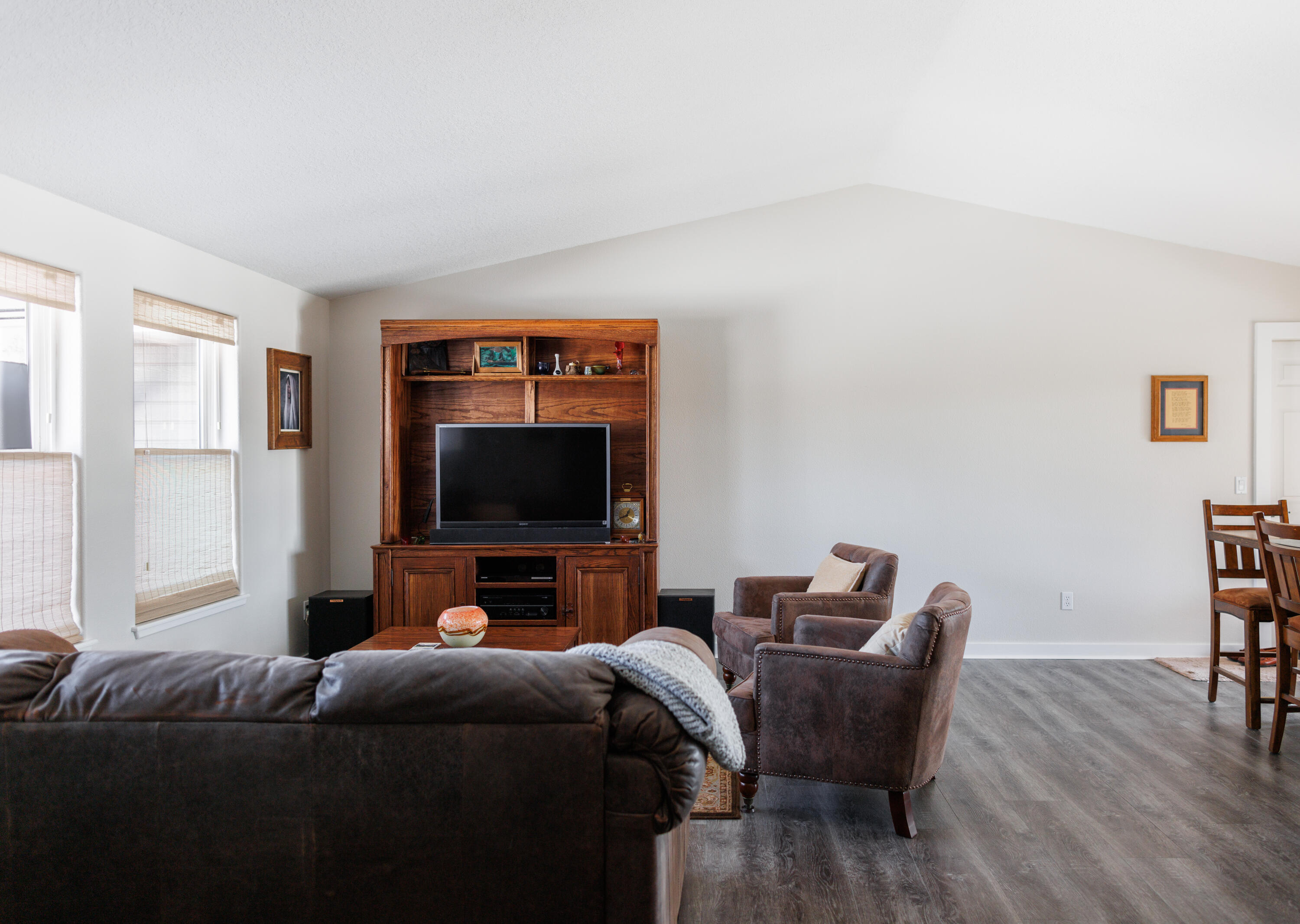 8627 SW Panorama Road