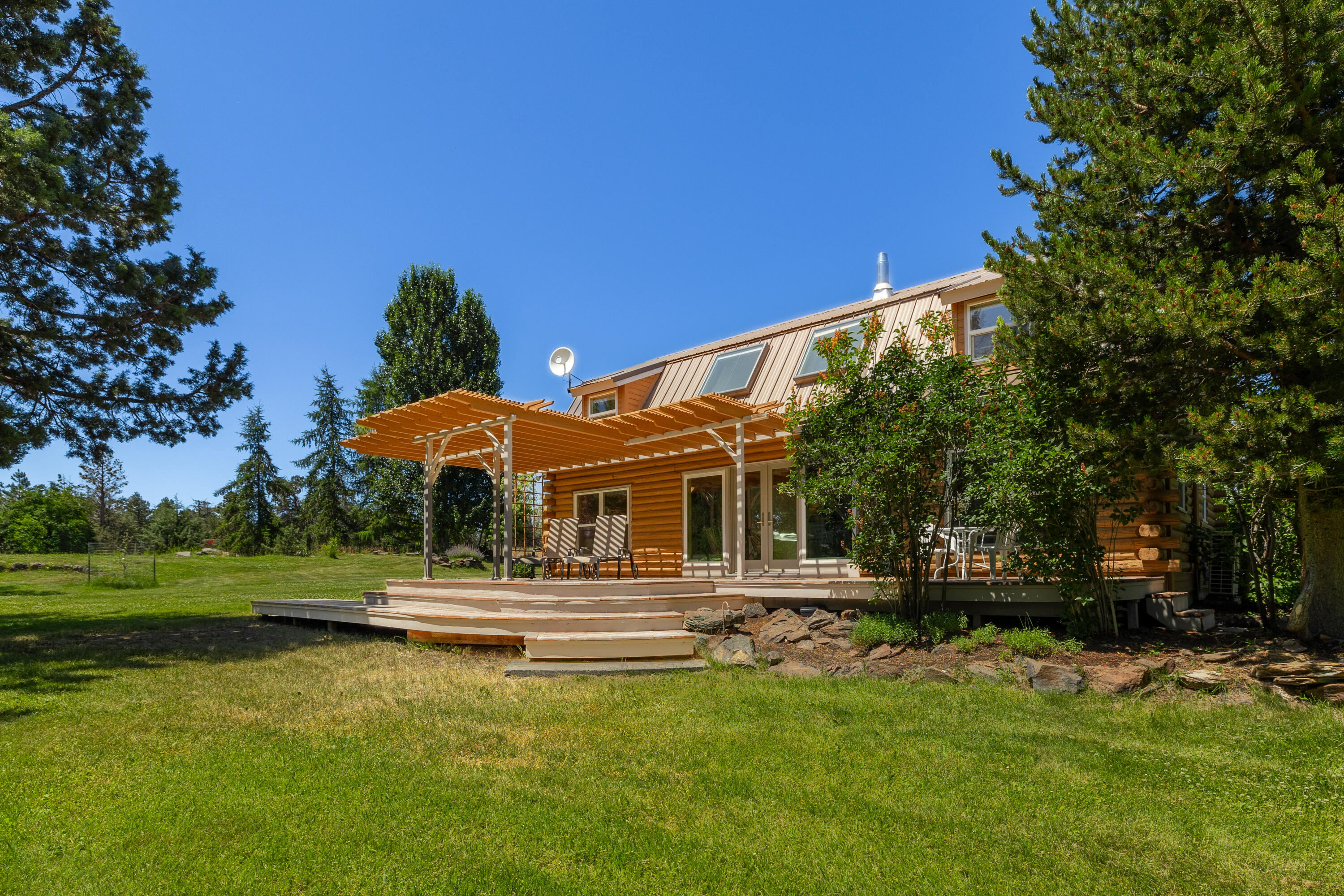 18460 Couch Market Road