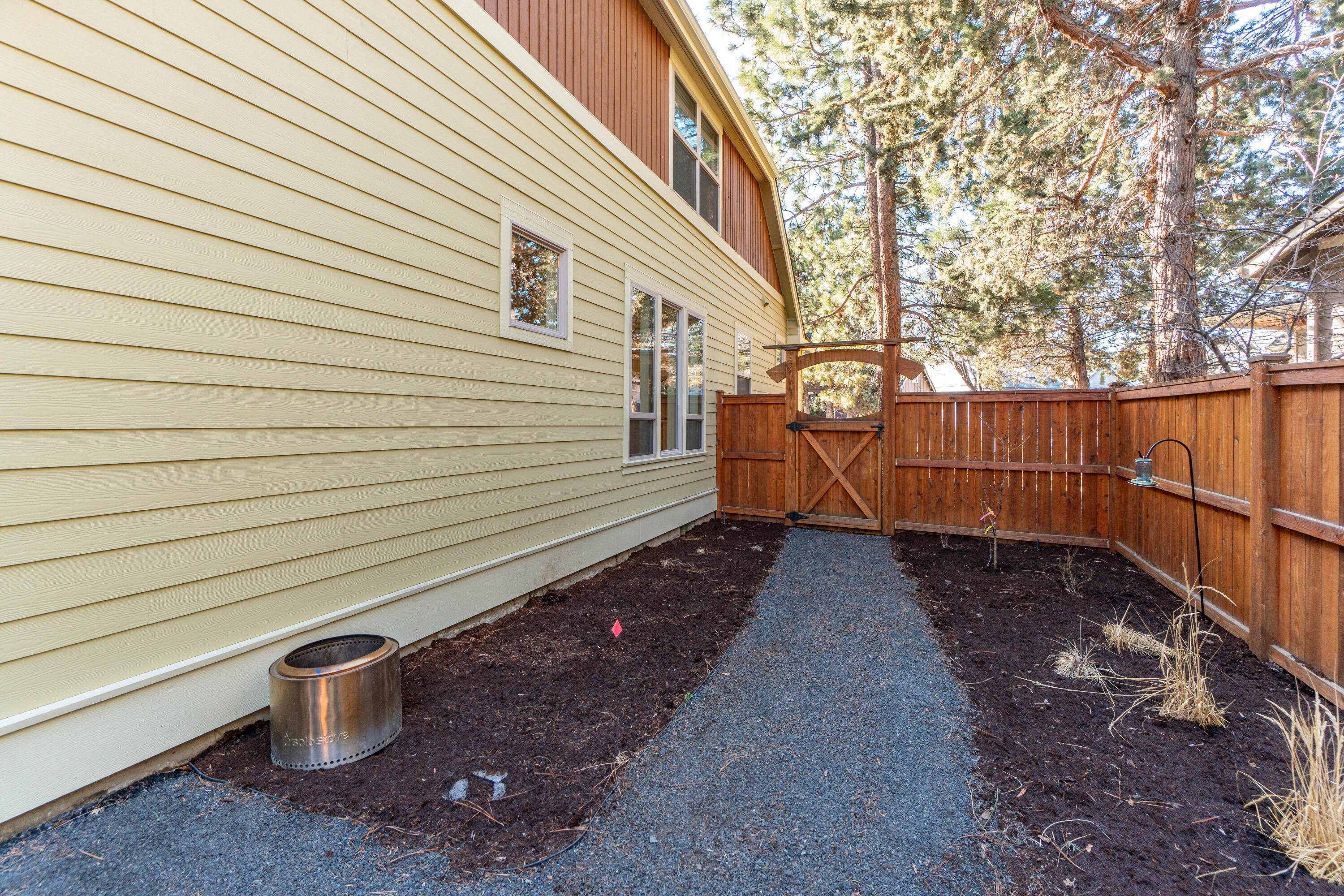 61221 Ridgewater Loop