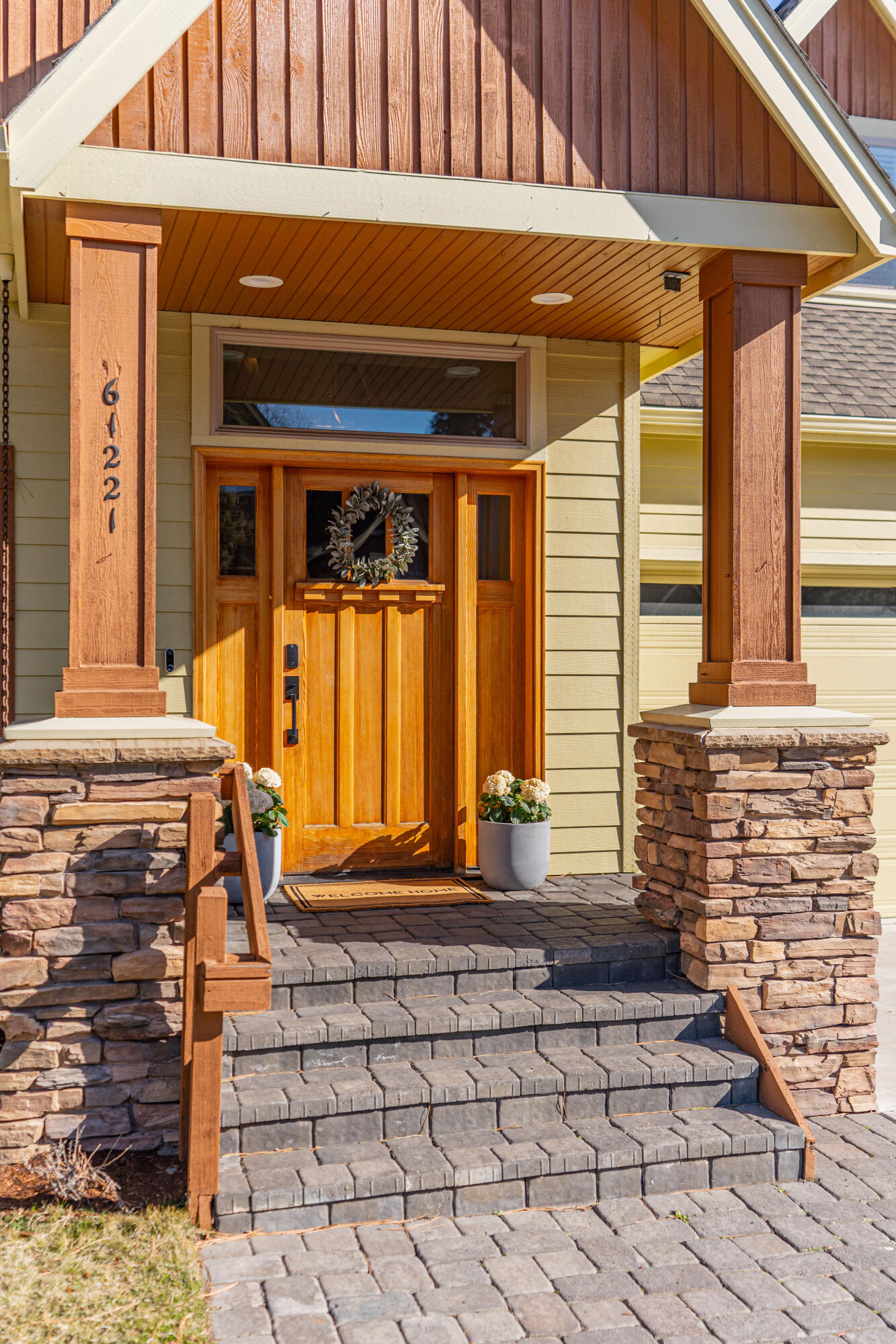 61221 Ridgewater Loop