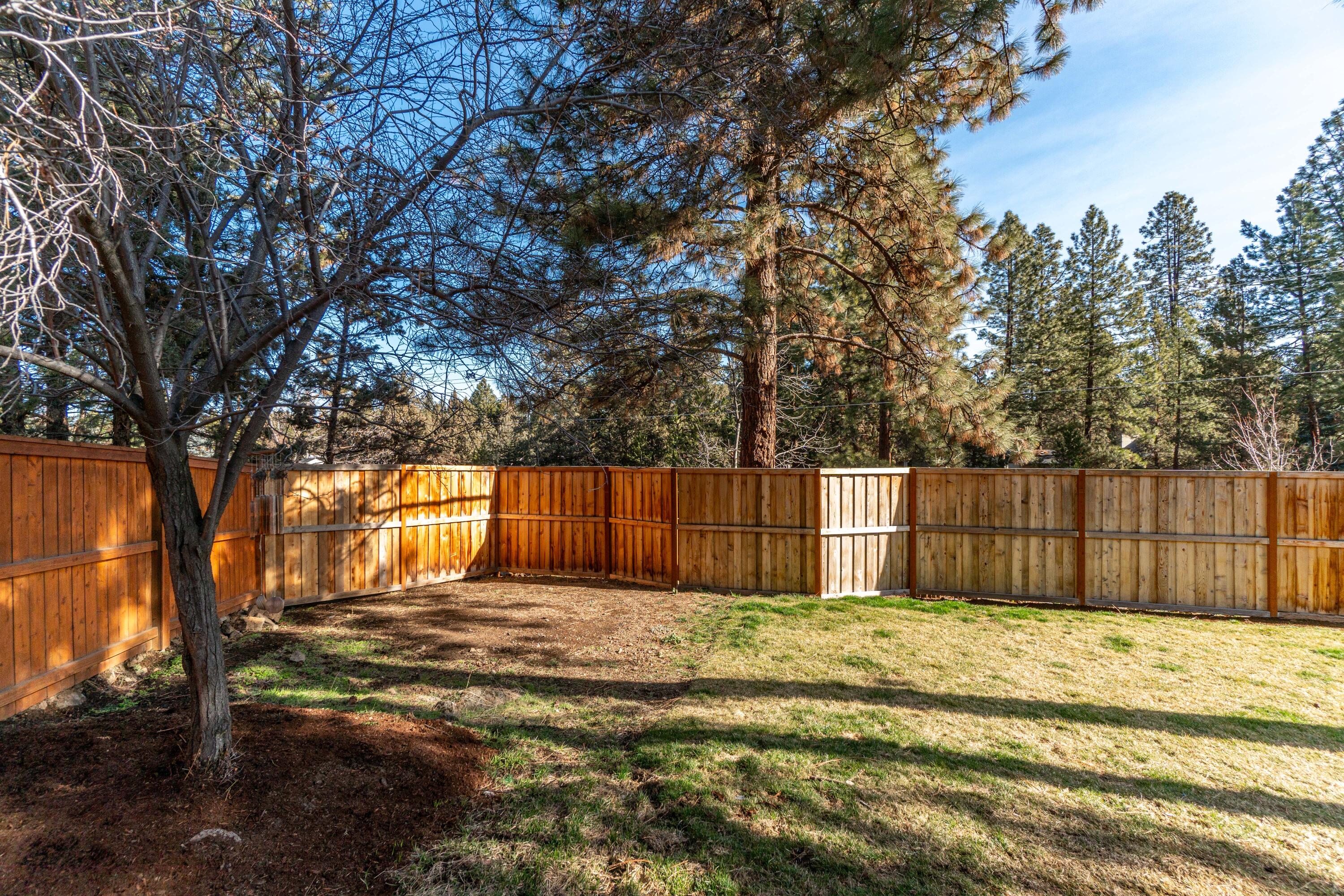 61221 Ridgewater Loop