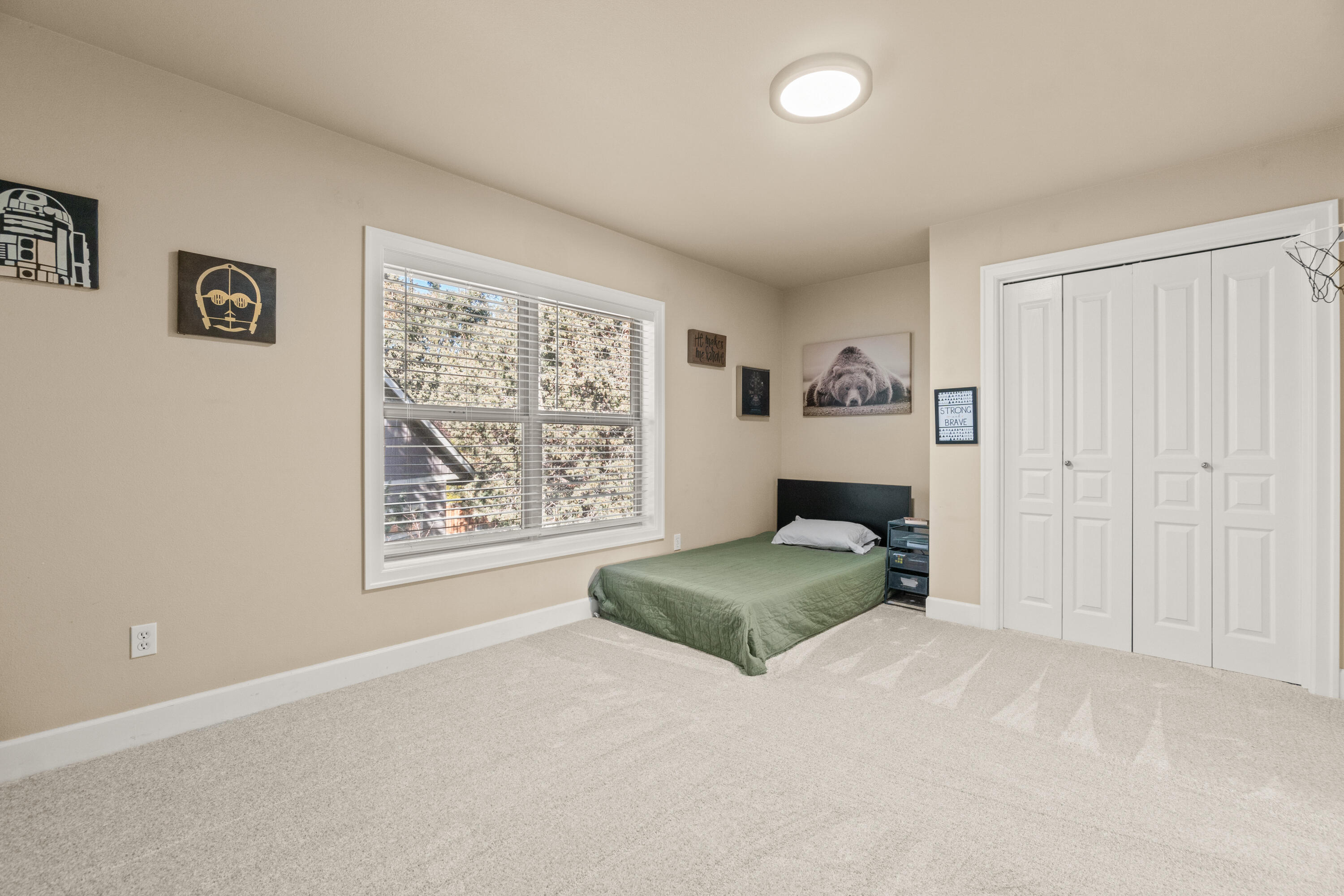 61221 Ridgewater Loop