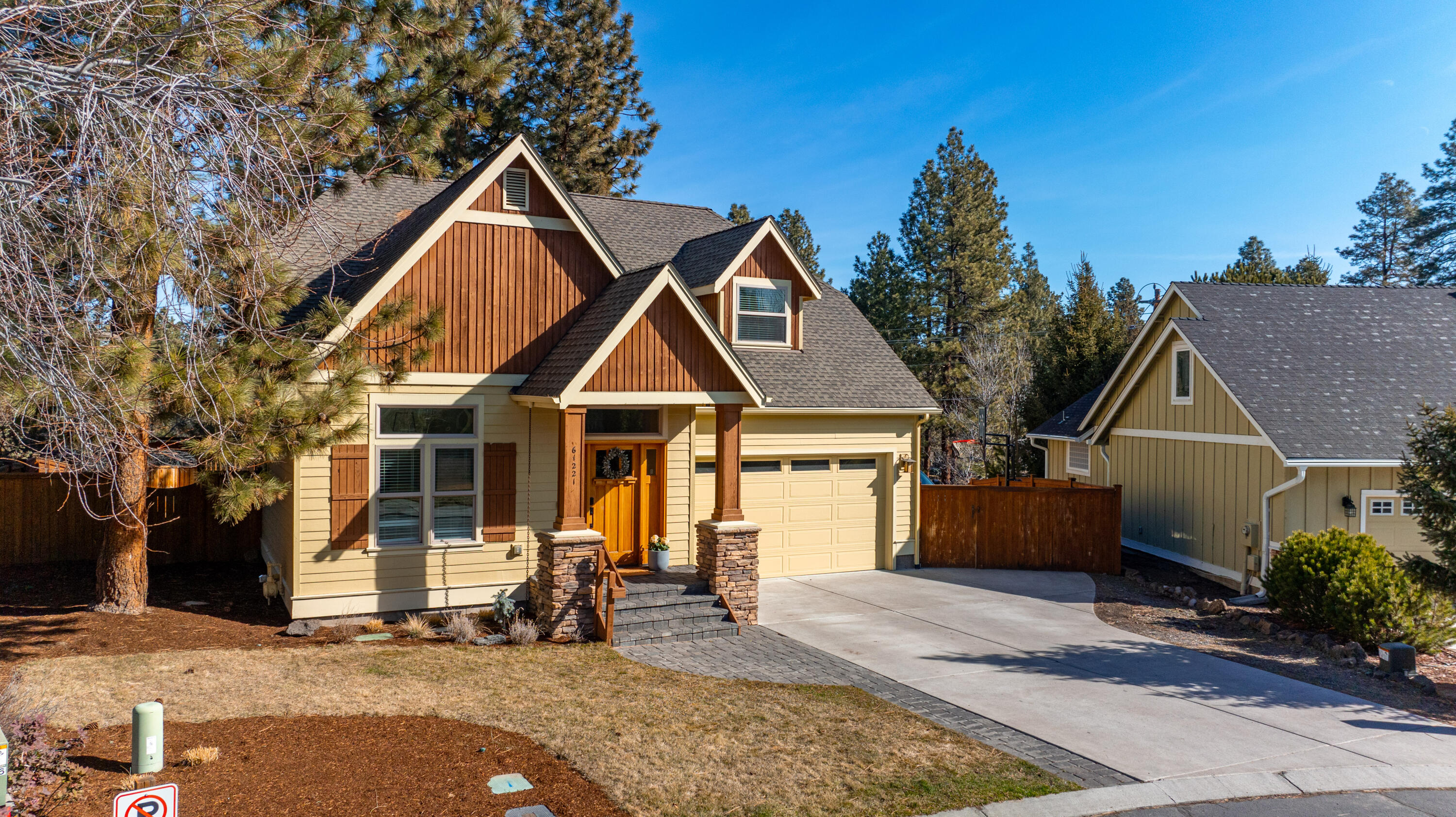 61221 Ridgewater Loop