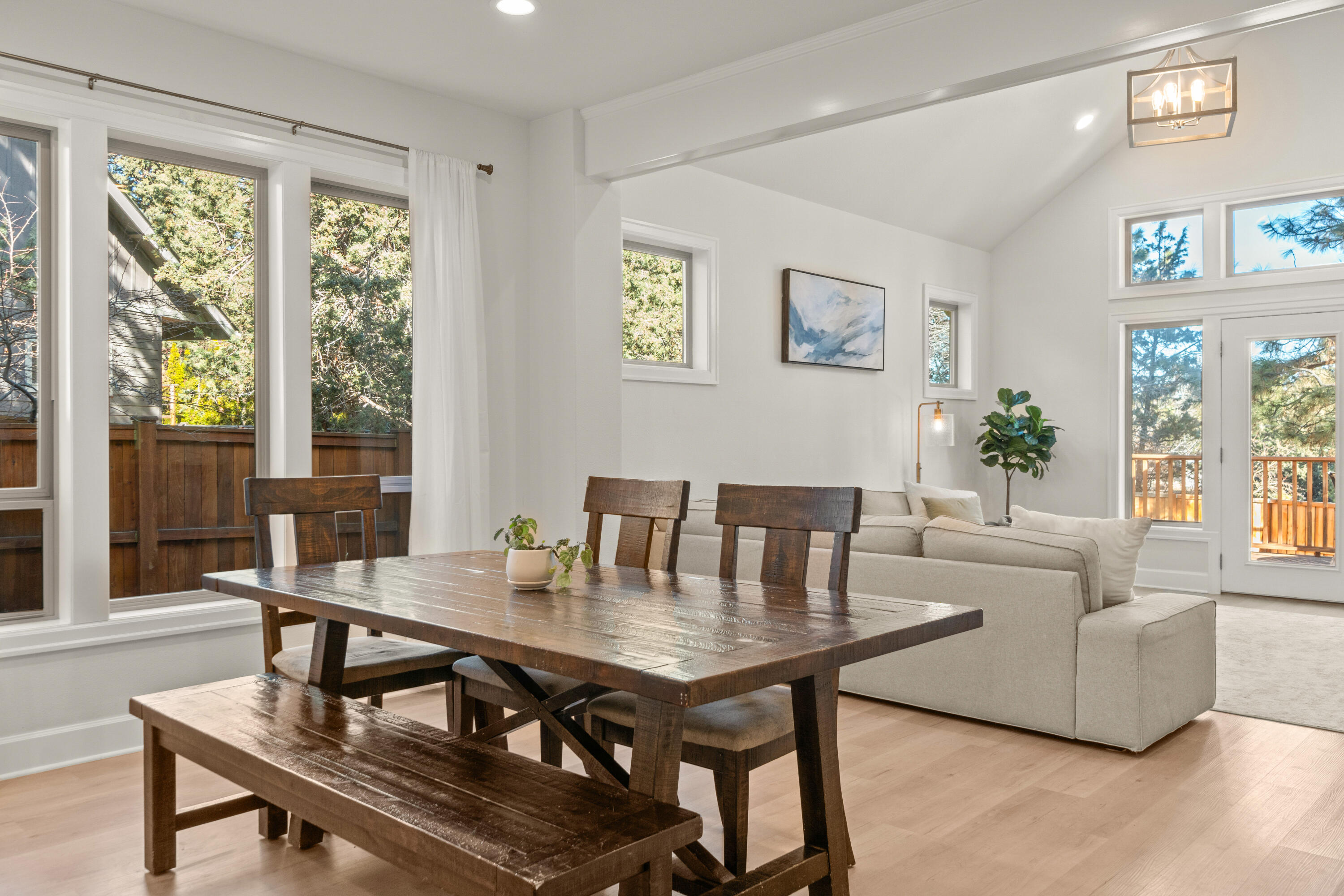 61221 Ridgewater Loop