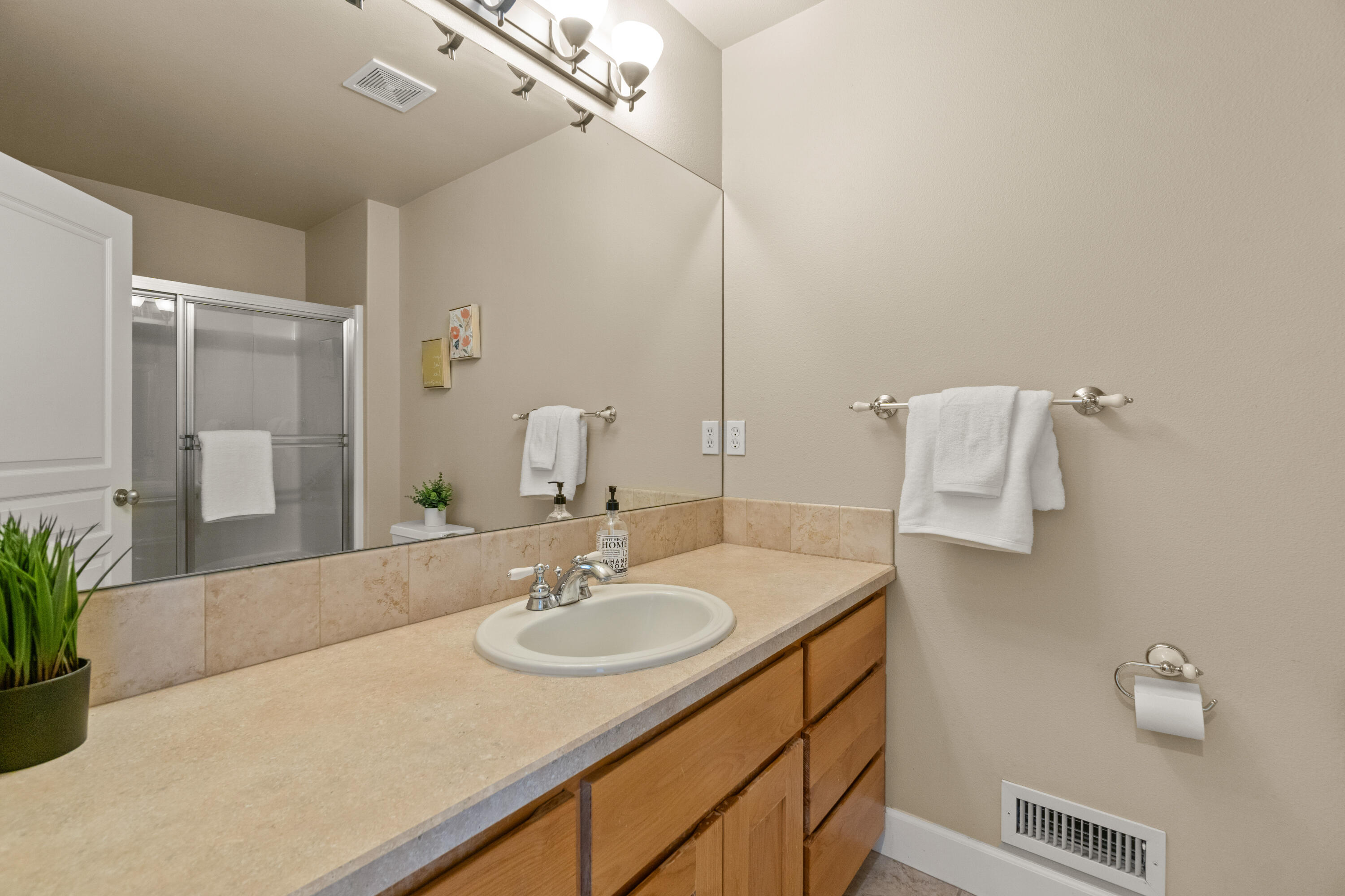 61221 Ridgewater Loop