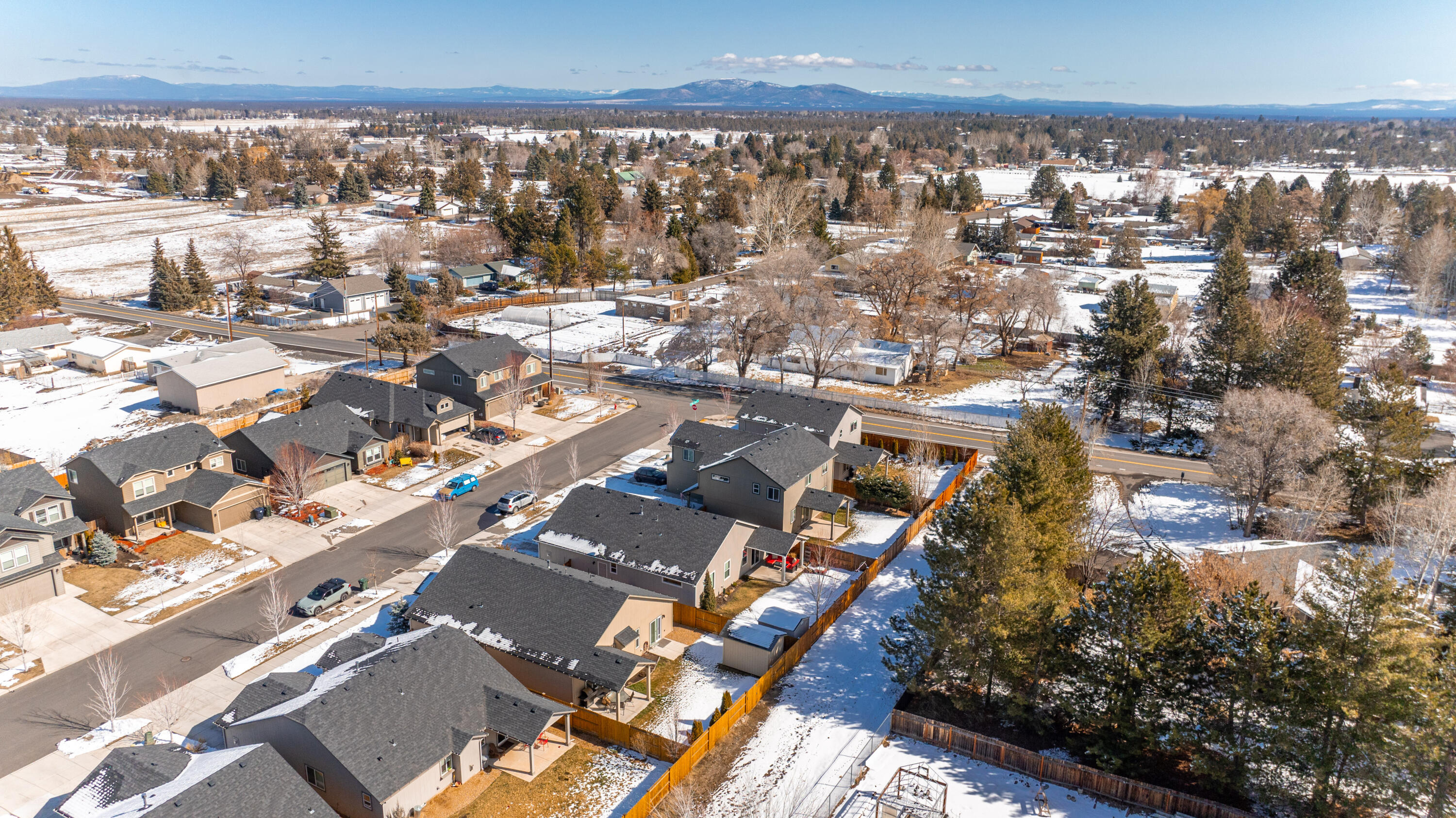 21387 NE Eagle Crossing Avenue