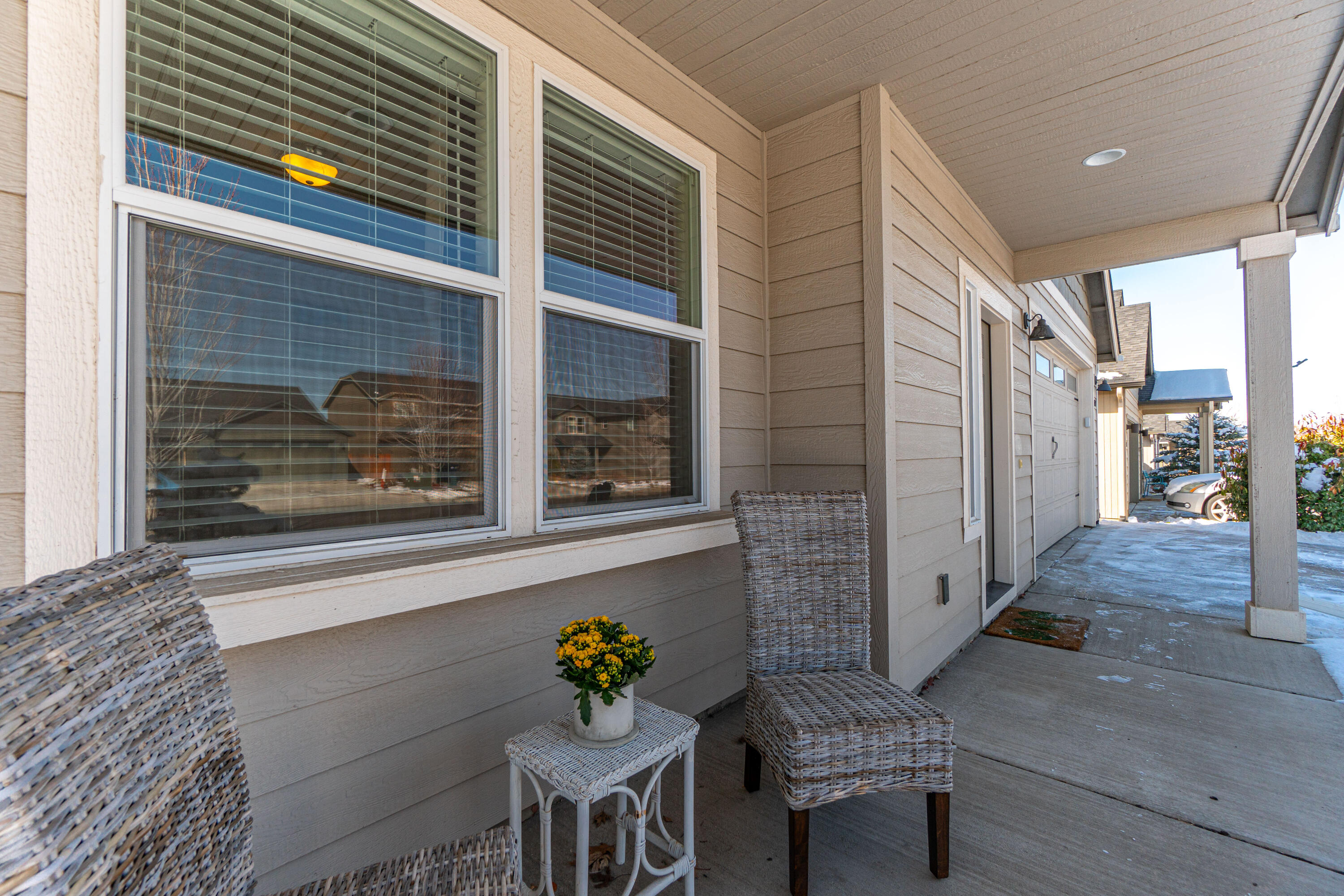 21387 NE Eagle Crossing Avenue