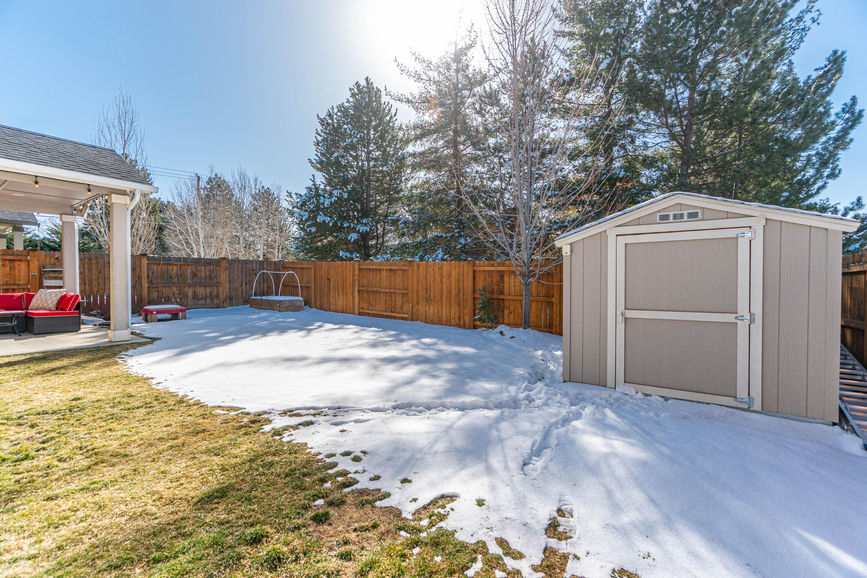 21387 NE Eagle Crossing Avenue