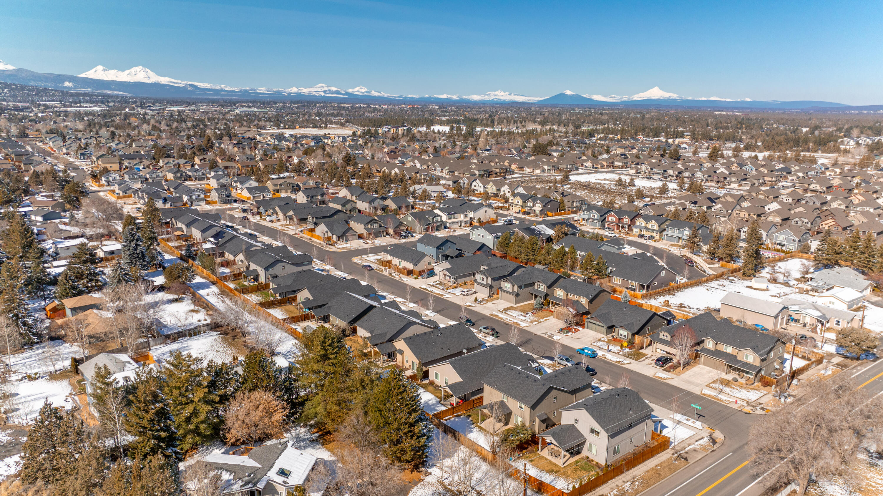 21387 NE Eagle Crossing Avenue