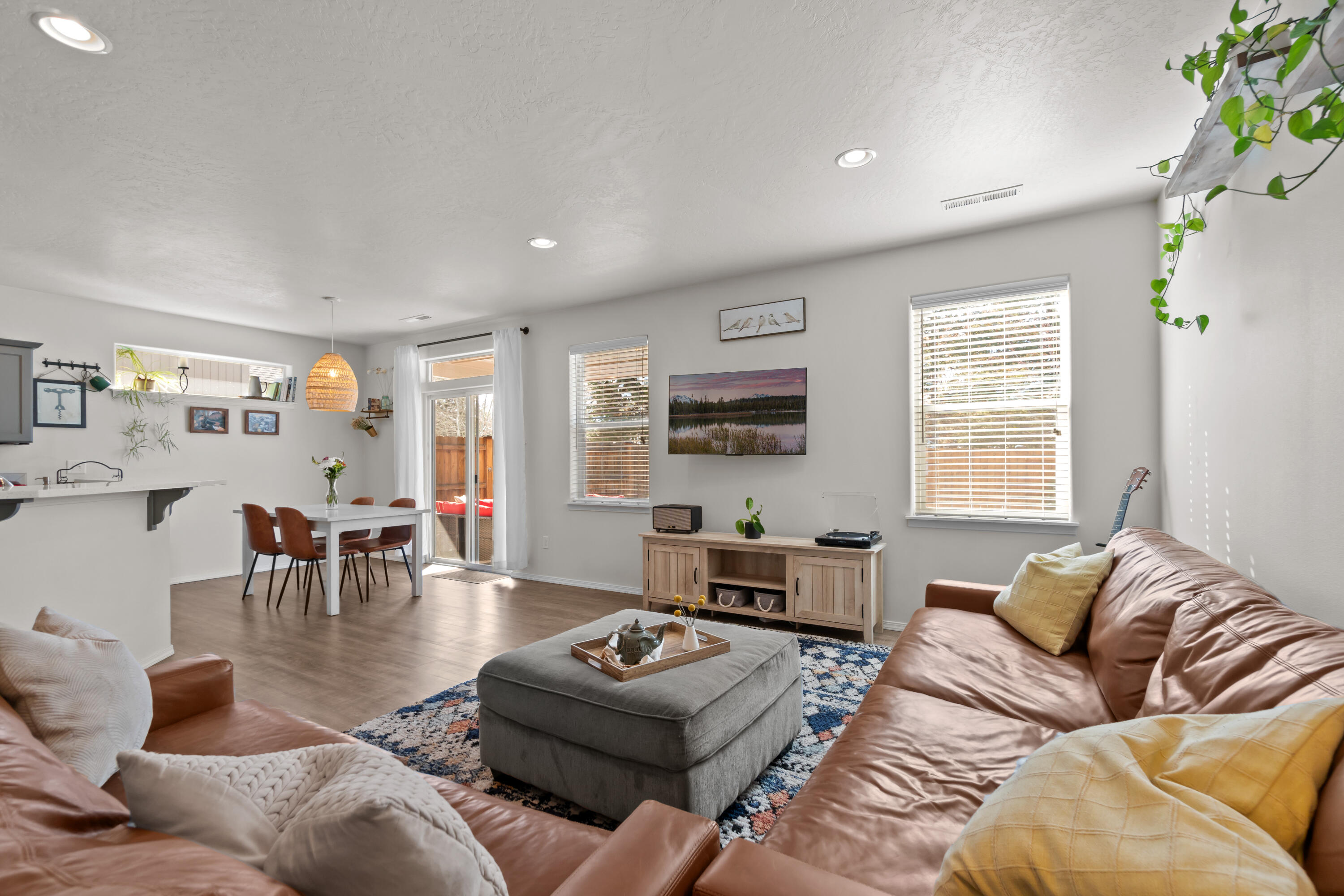 21387 NE Eagle Crossing Avenue