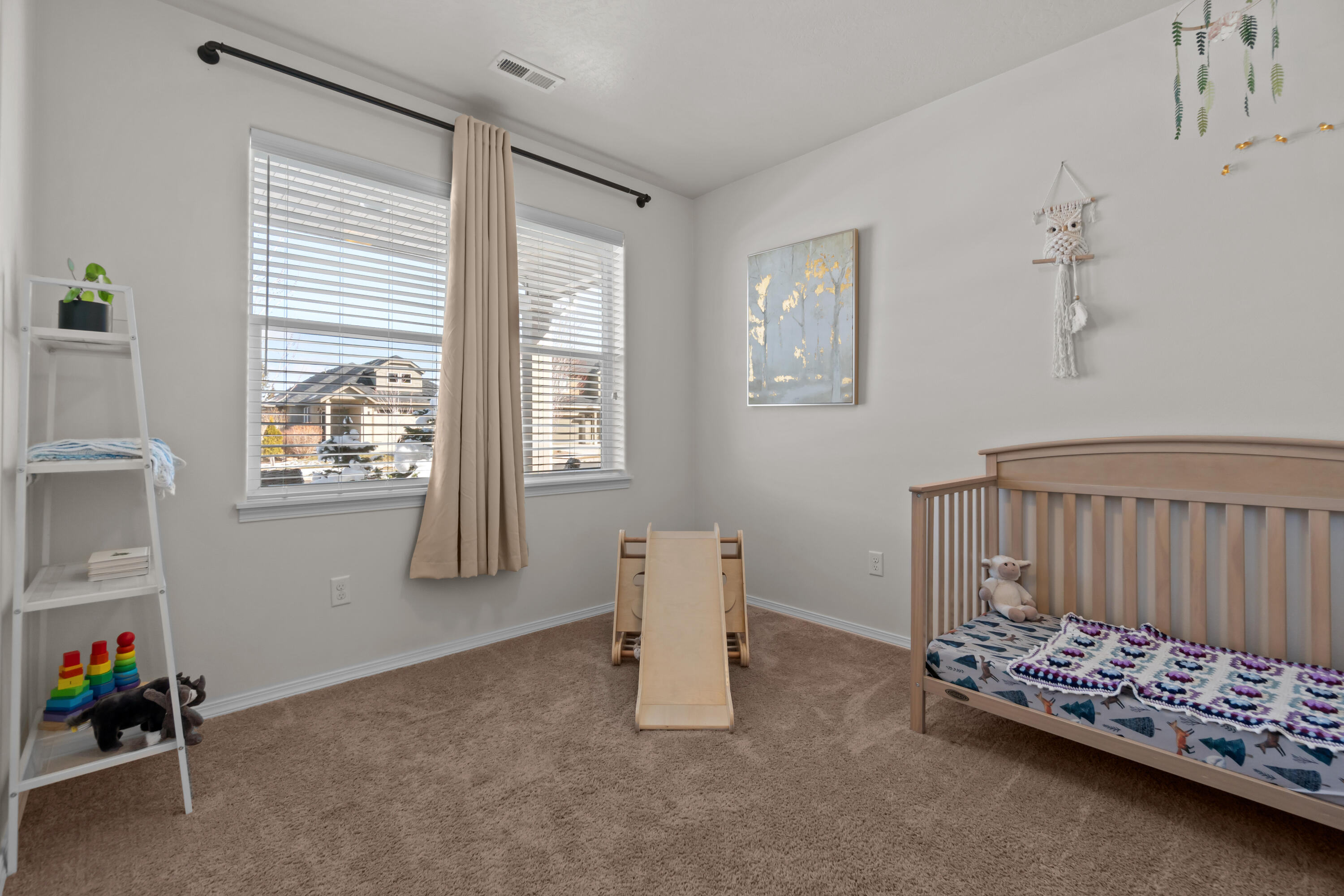 21387 NE Eagle Crossing Avenue