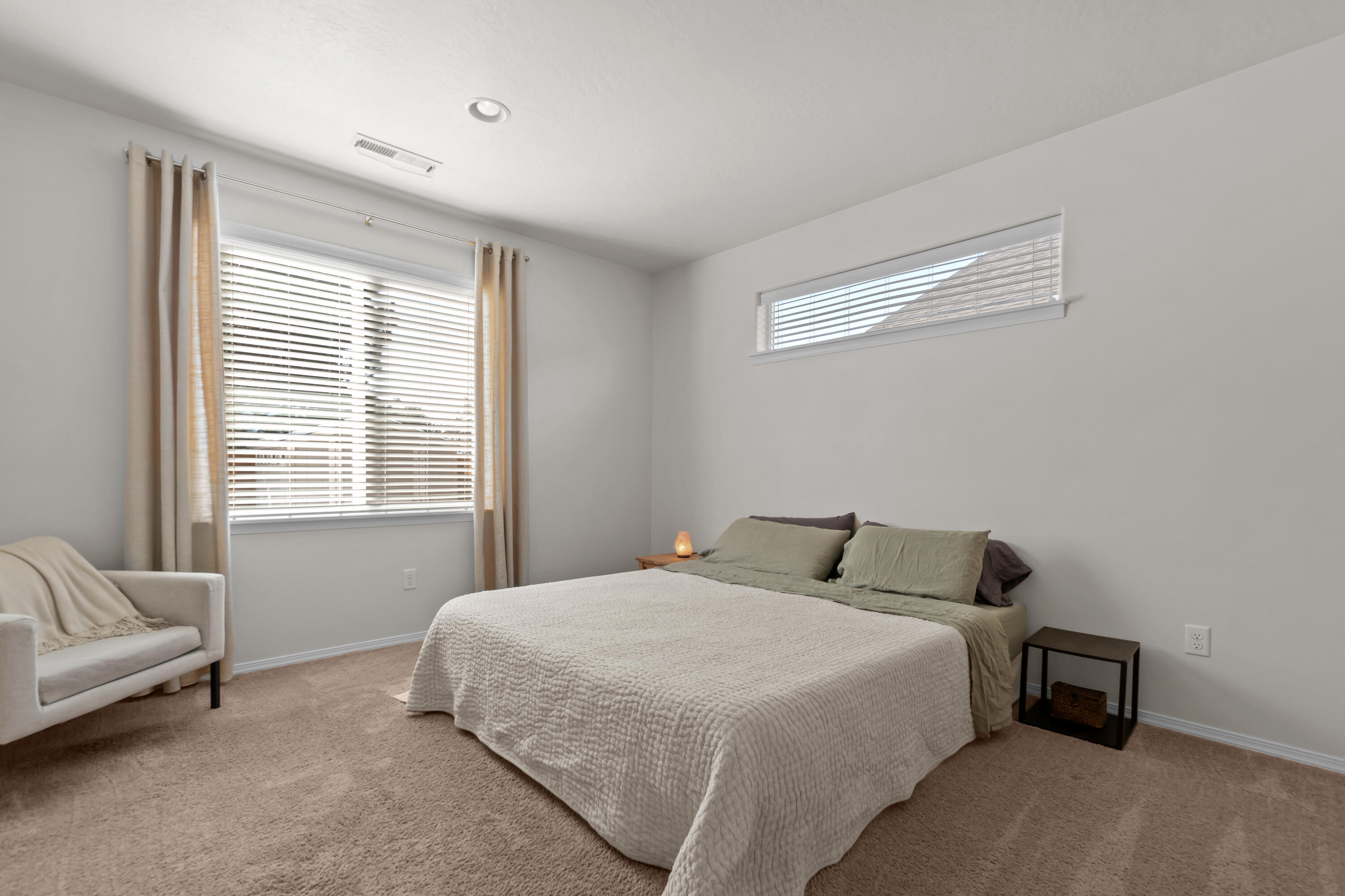 21387 NE Eagle Crossing Avenue