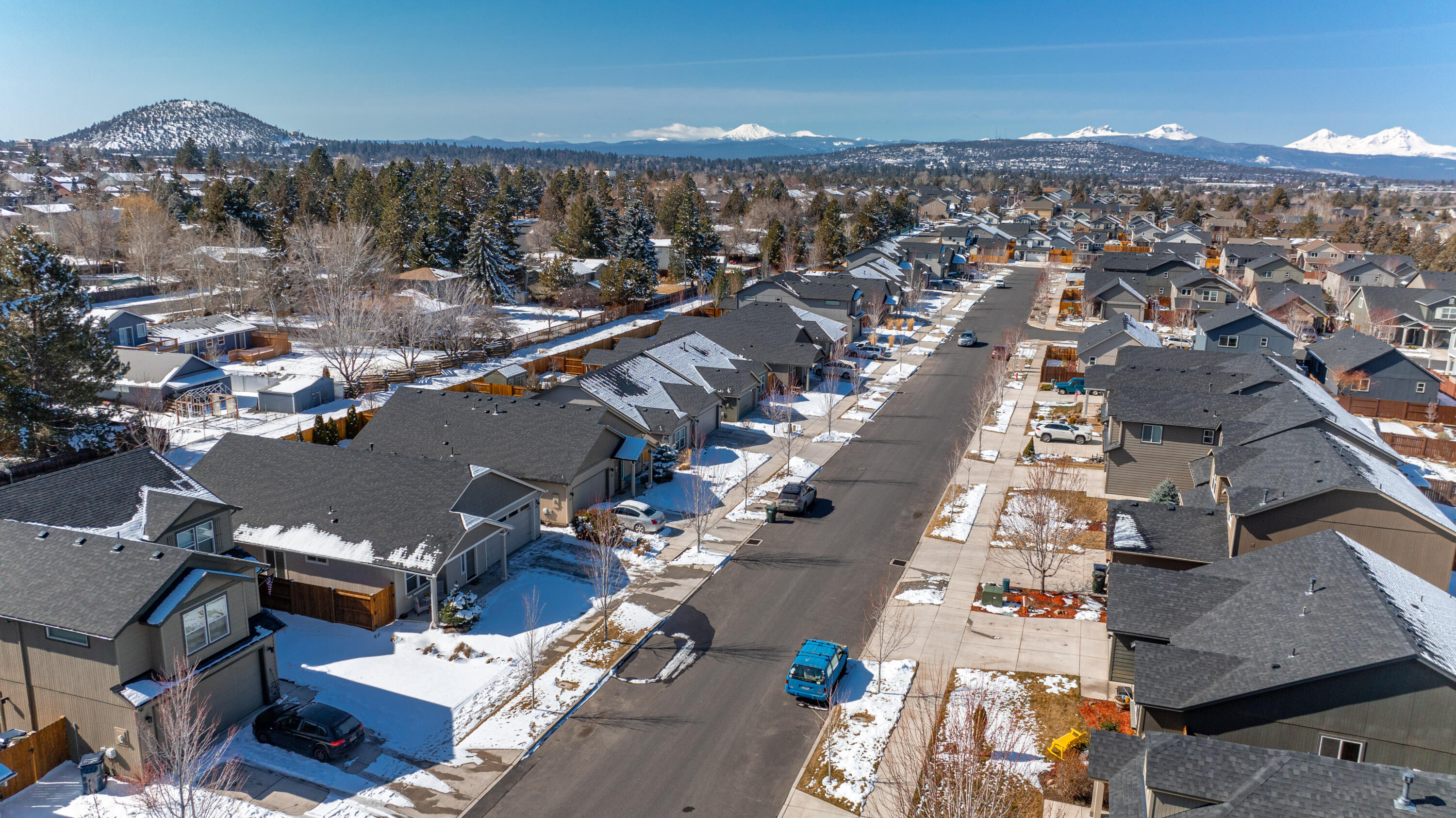 21387 NE Eagle Crossing Avenue