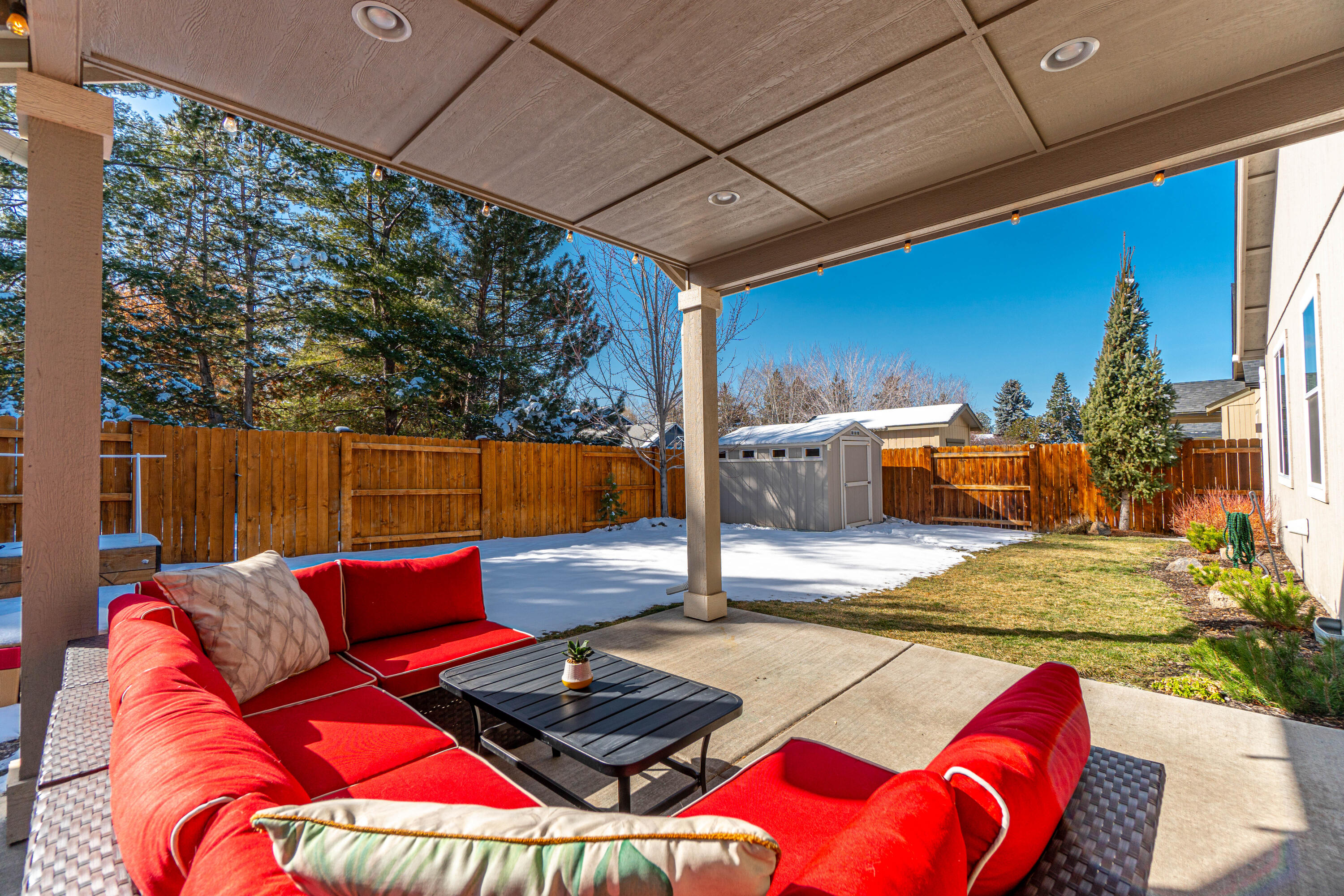 21387 NE Eagle Crossing Avenue