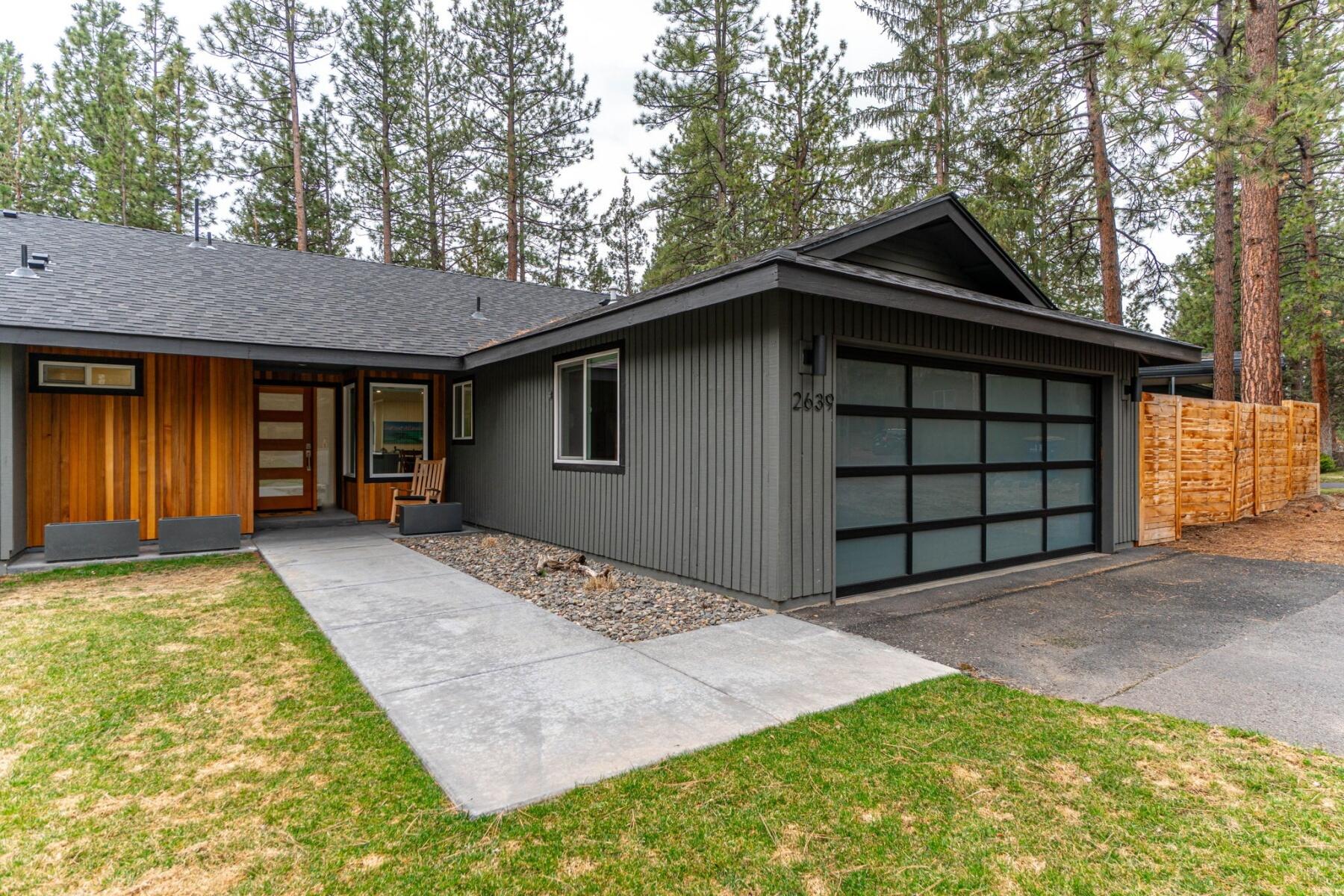 2639 NW Nordic Avenue