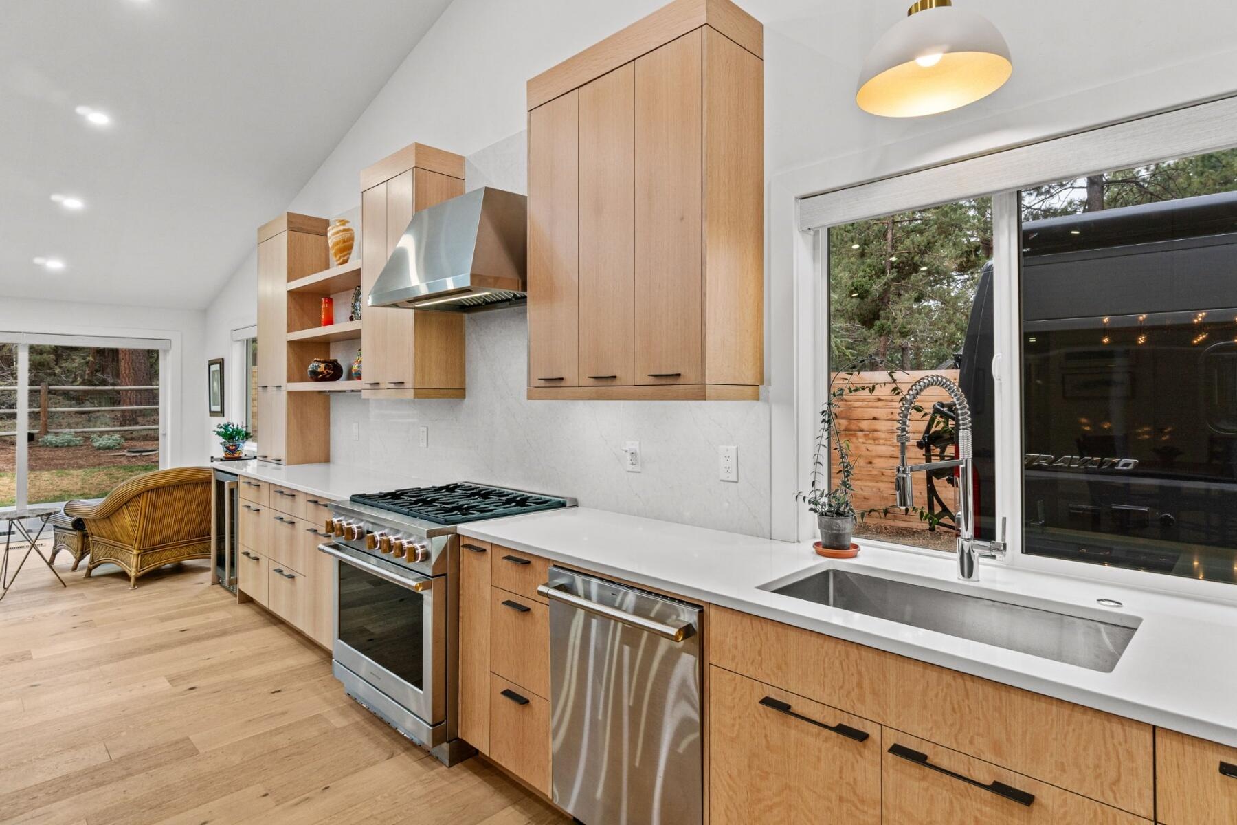 2639 NW Nordic Avenue